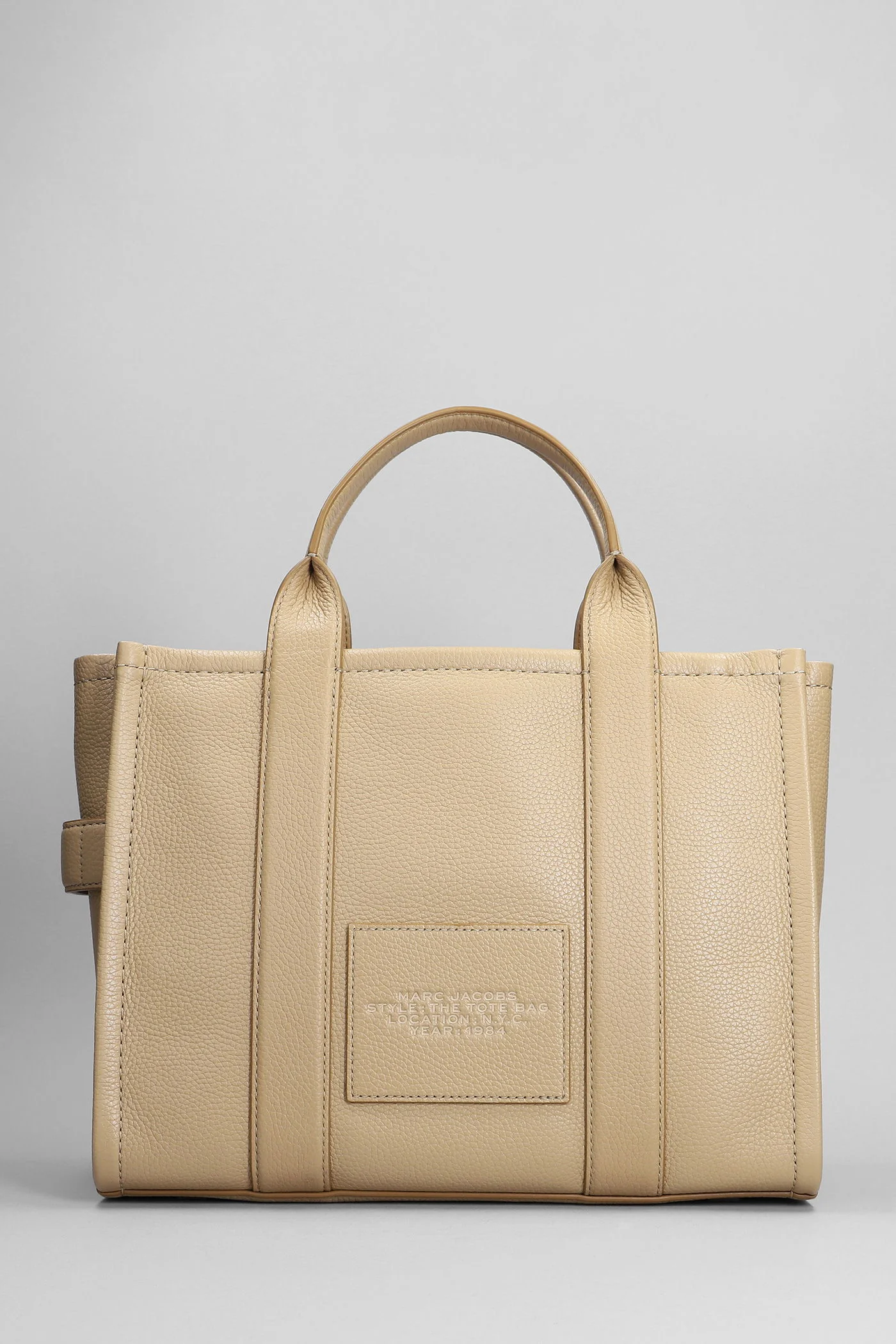 The medium tote Tote in Camel leather - Image 3