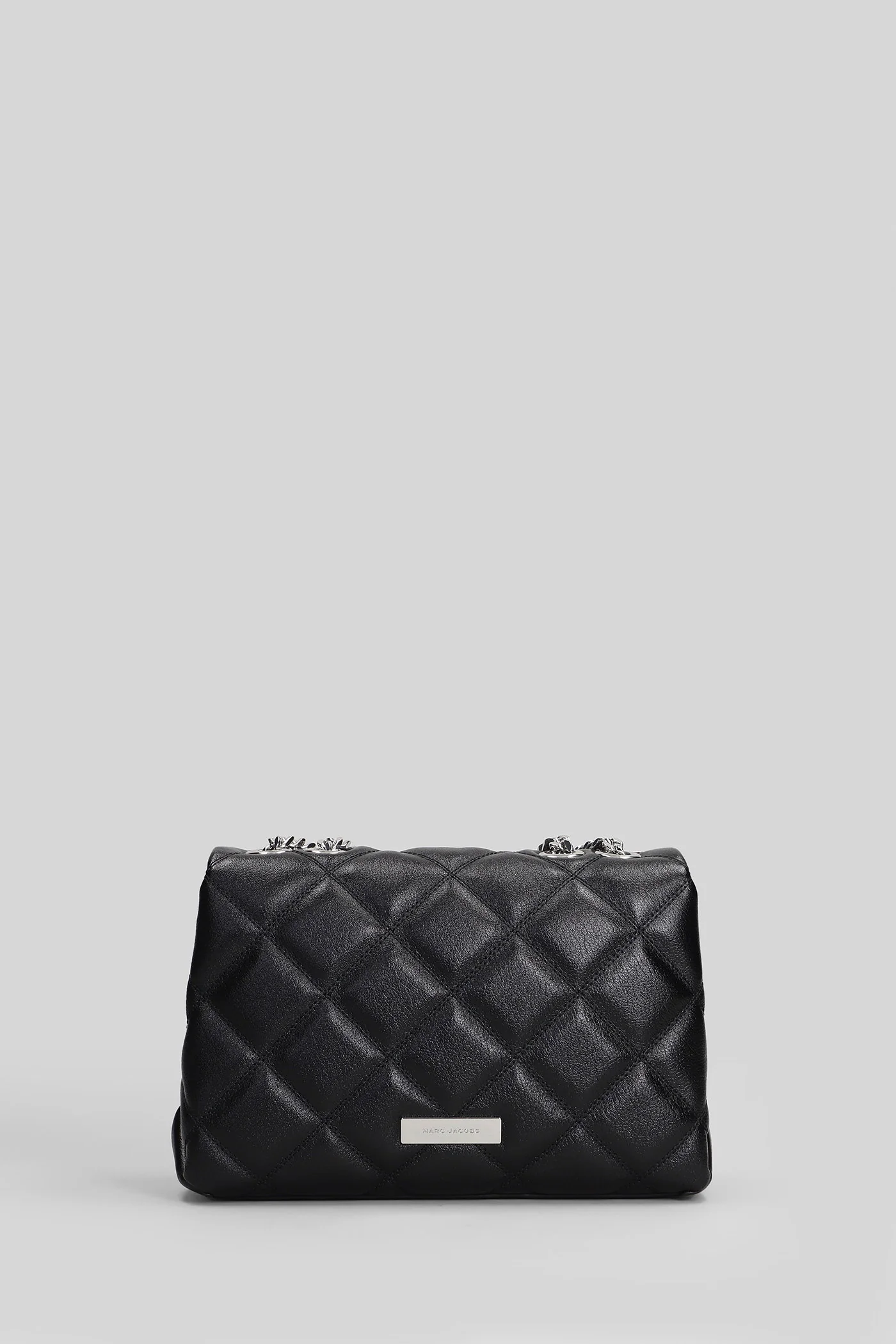 The slim dual chain Shoulder bag in black leather - Image 3