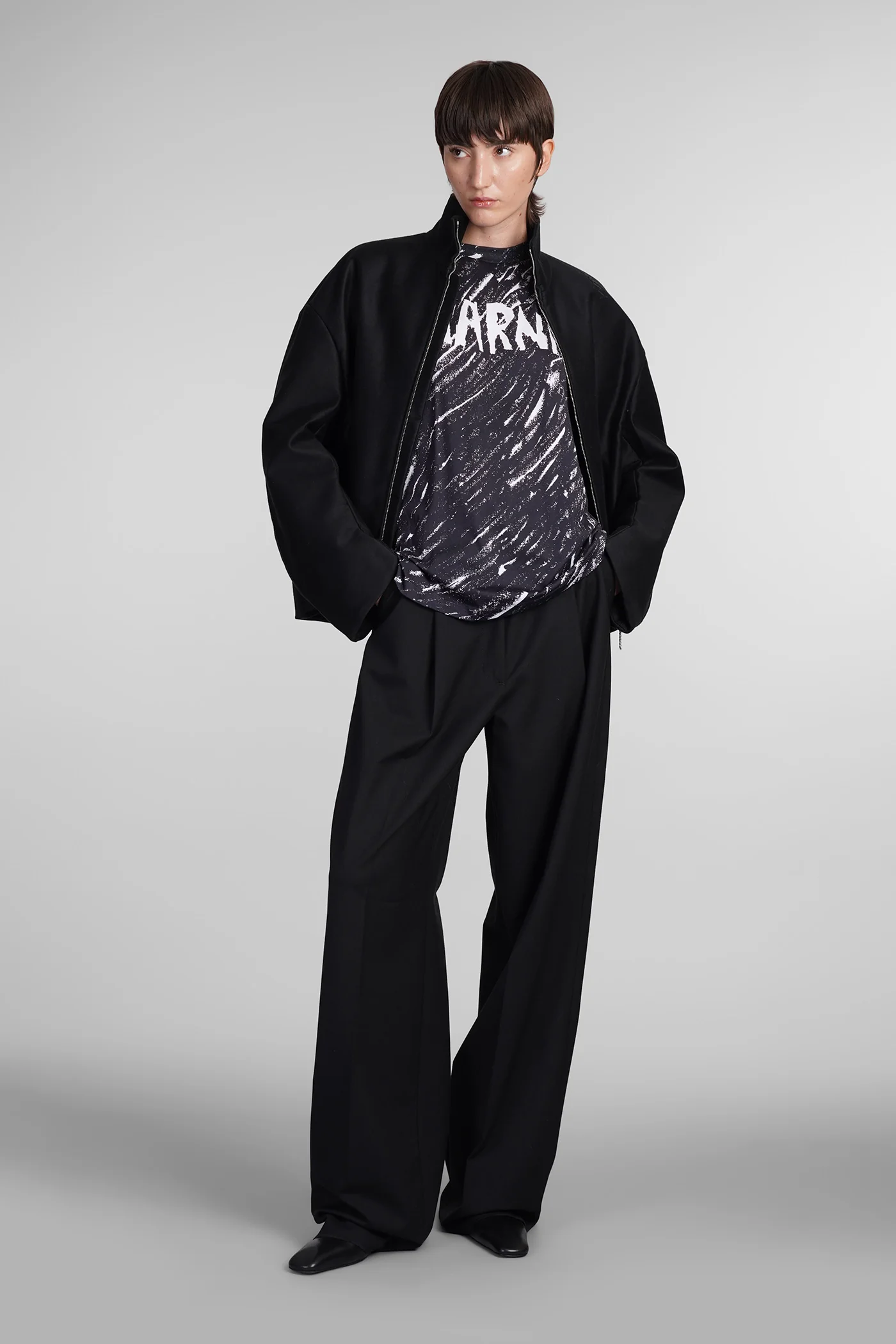 T-Shirt in black cotton - Image 2