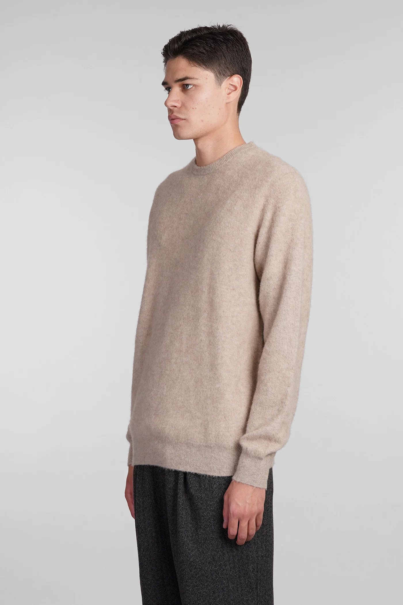 Kane Knitwear in beige wool - Image 4