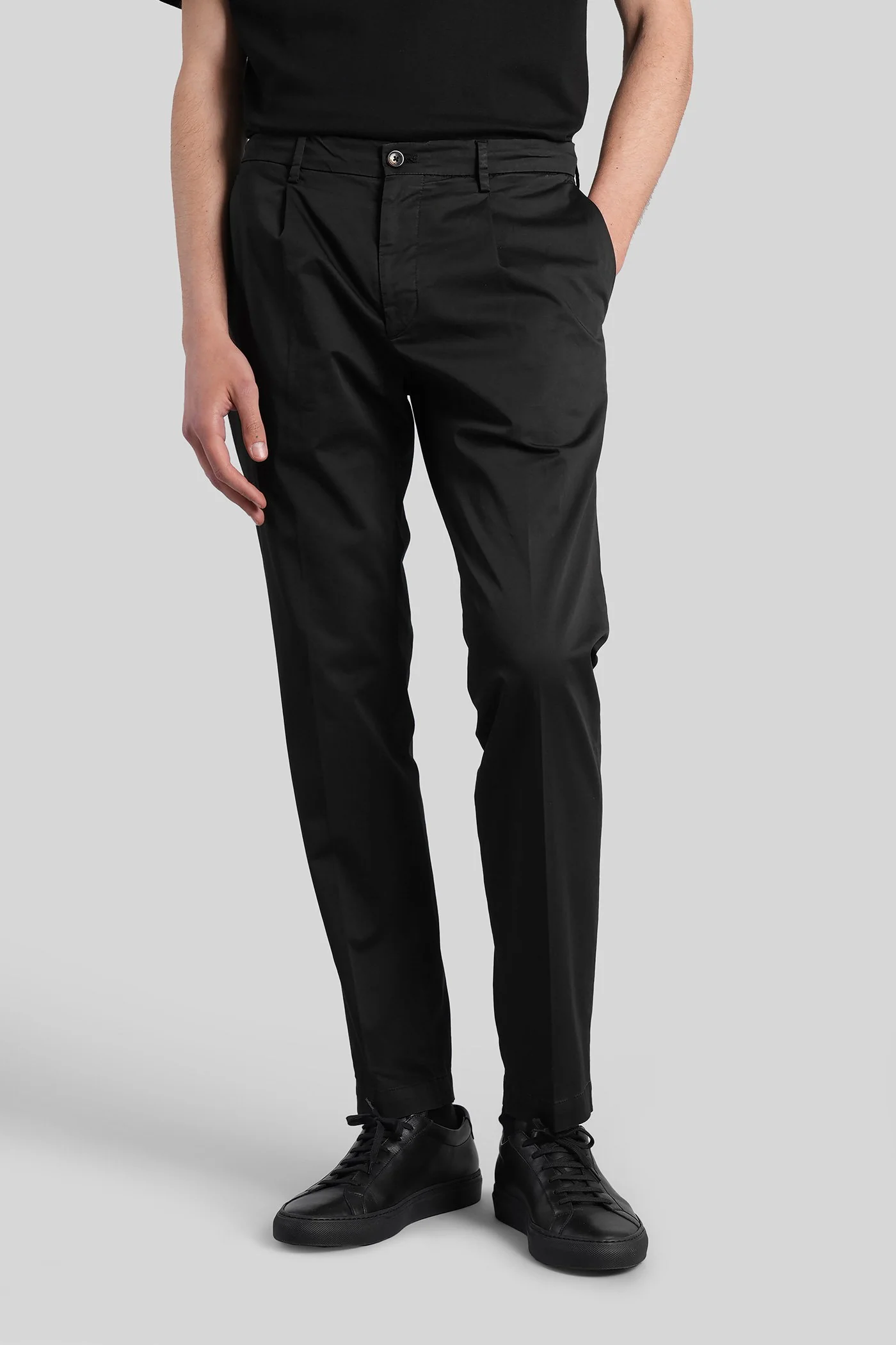 Mc-denny Pants in black cotton
