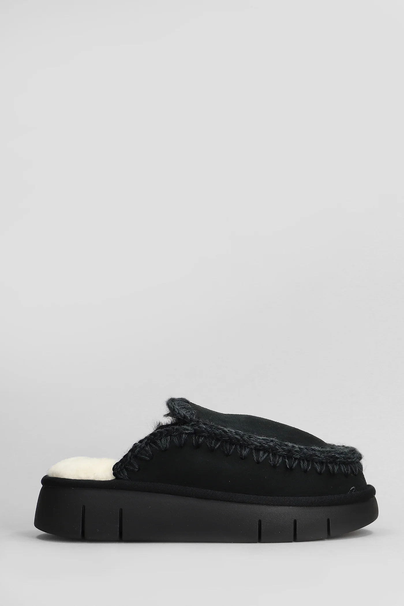 Bounce clog Slipper-Mule in black suede