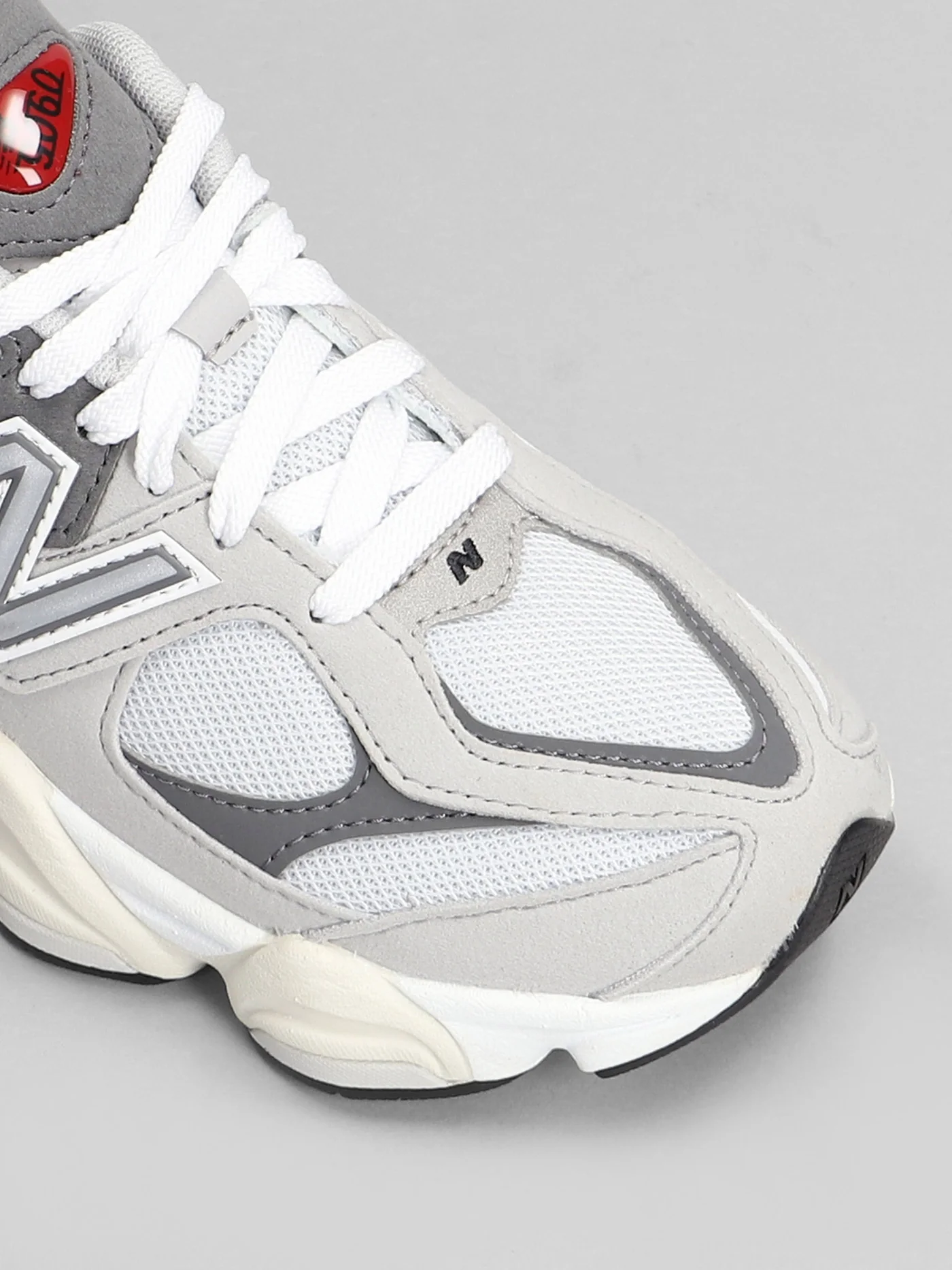 9060 Sneakers in grey Suede and fabric - Image 5