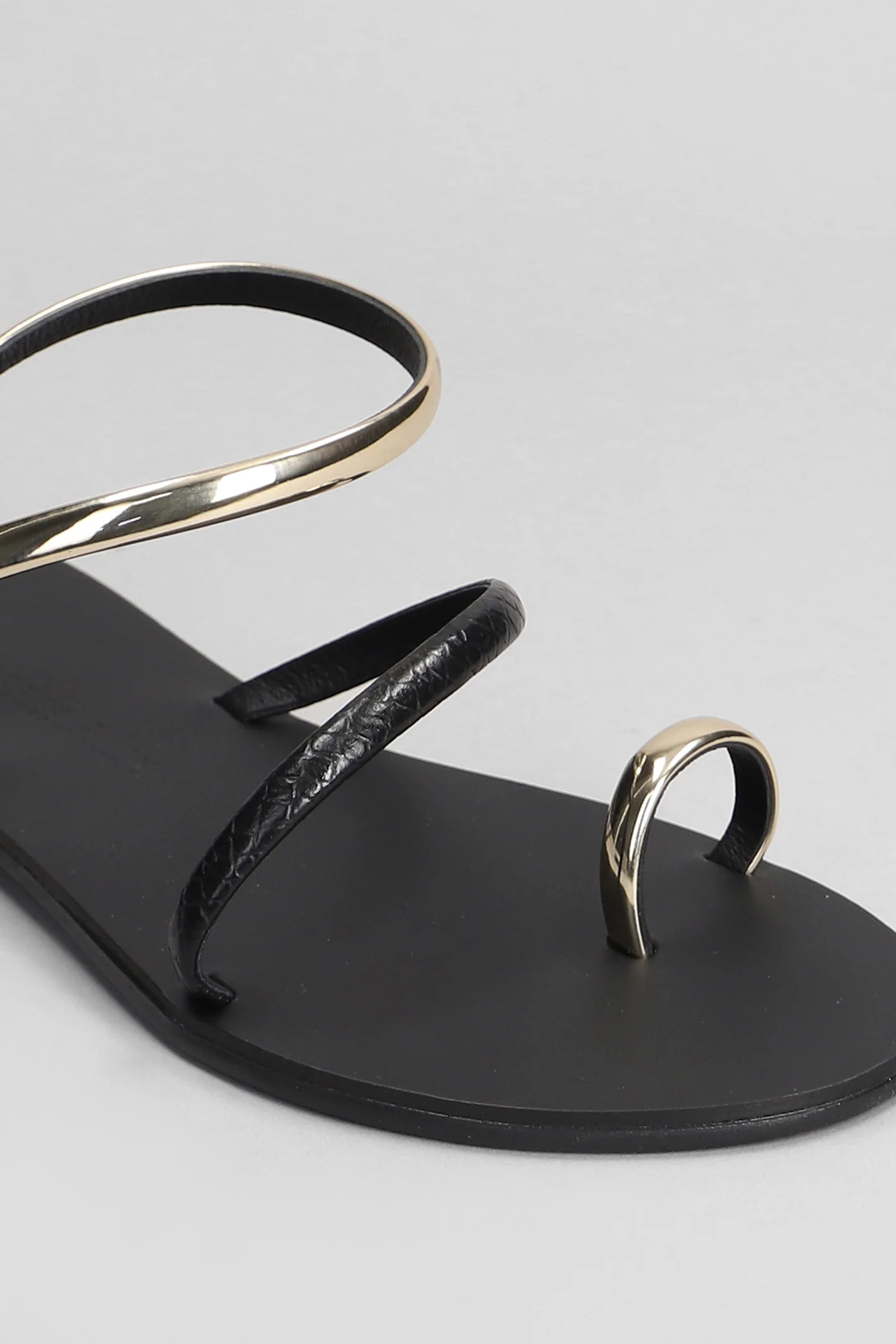 Flats in black leather - Image 5