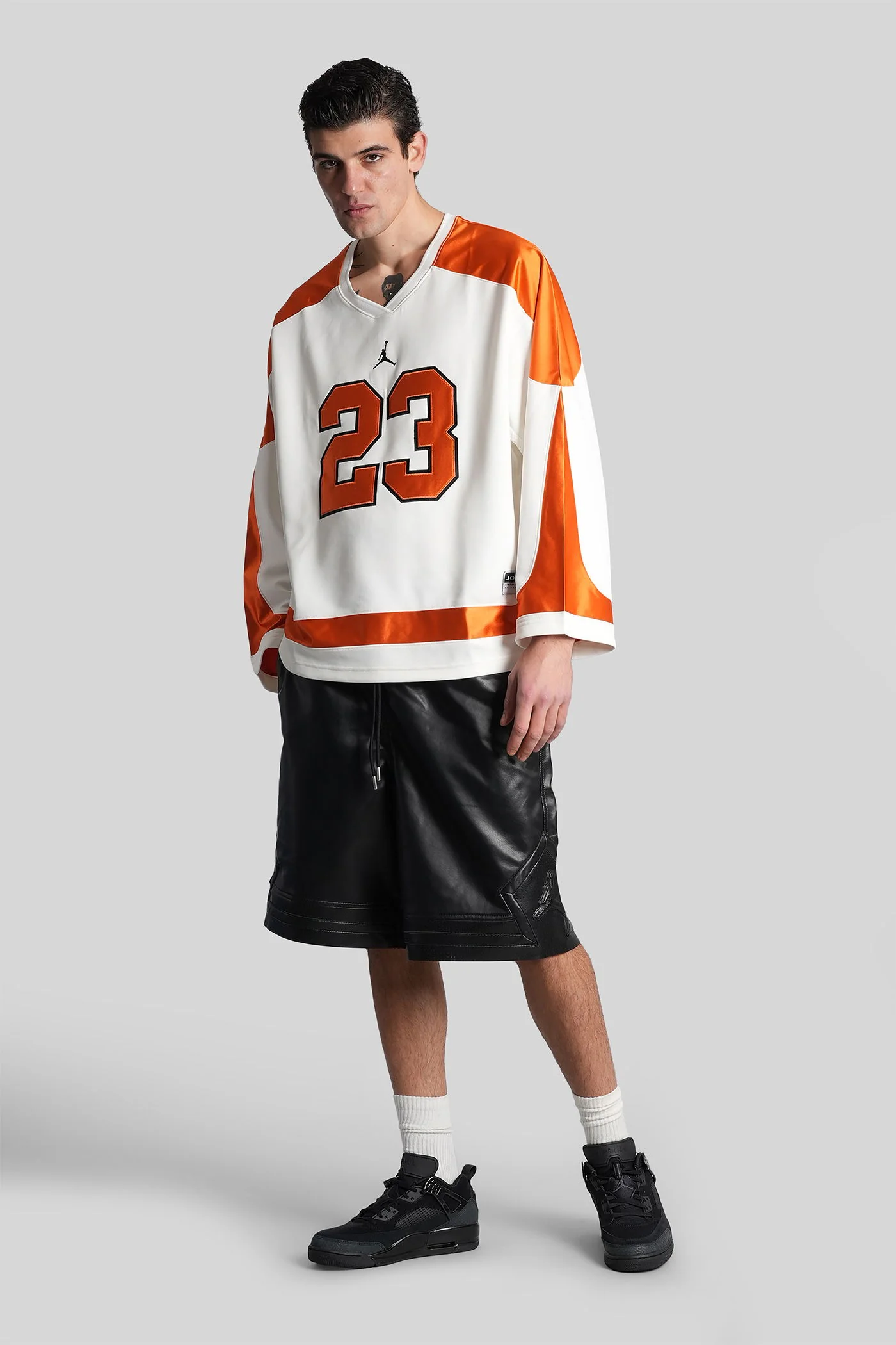 Shorts in black Polyuretan - Image 2