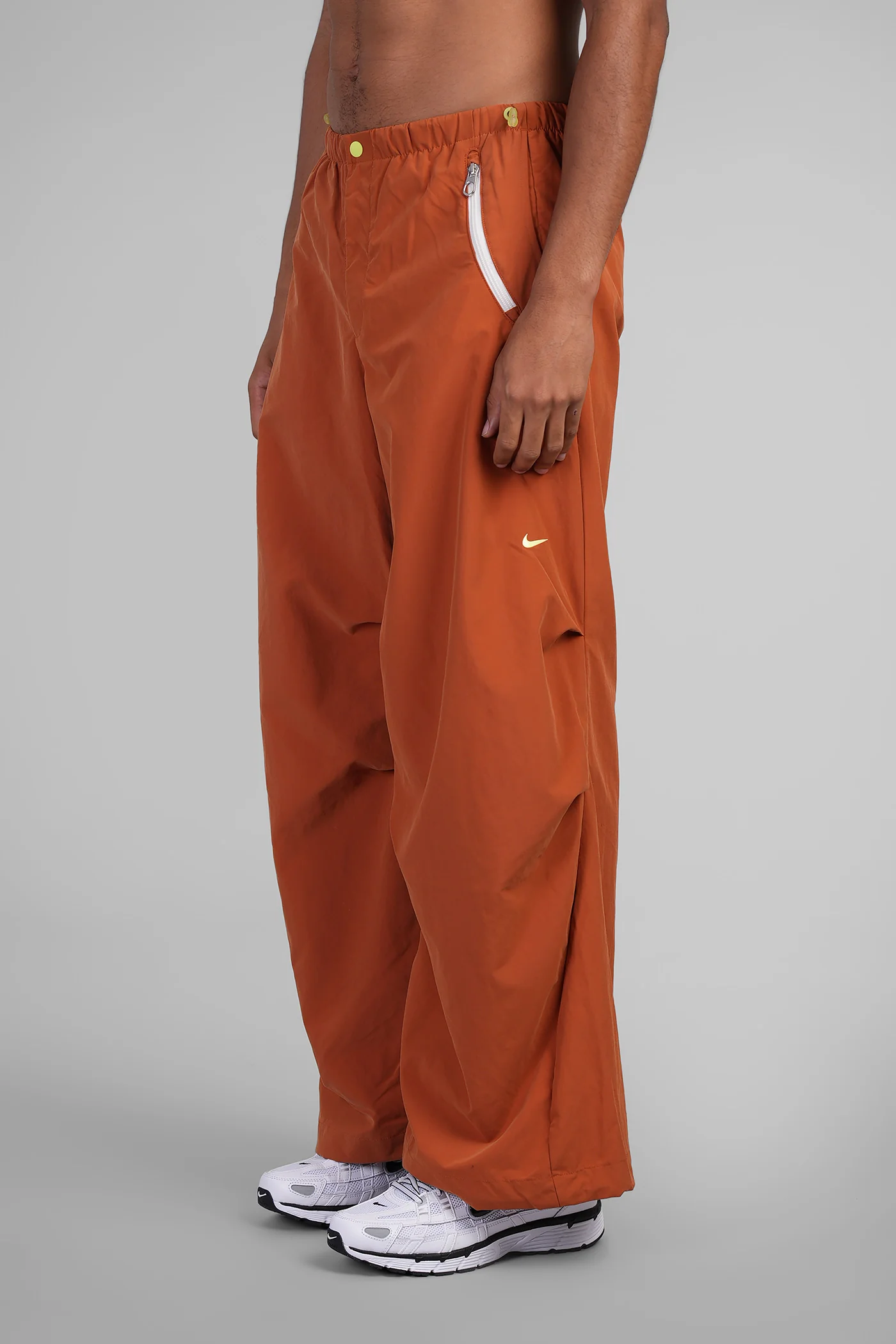 Parachute Pant Pants in orange nylon - Image 4
