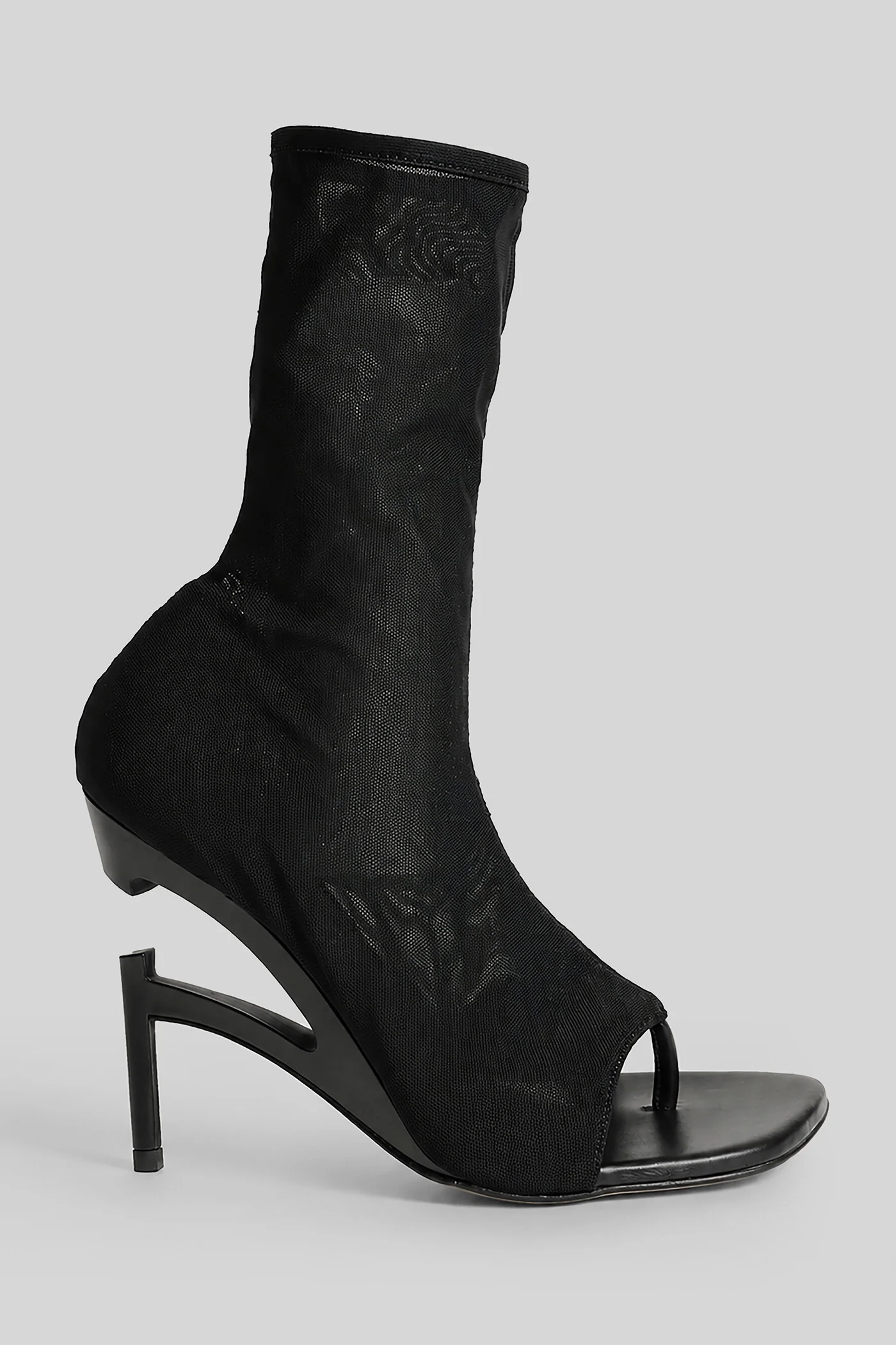 Sandals in black fabric