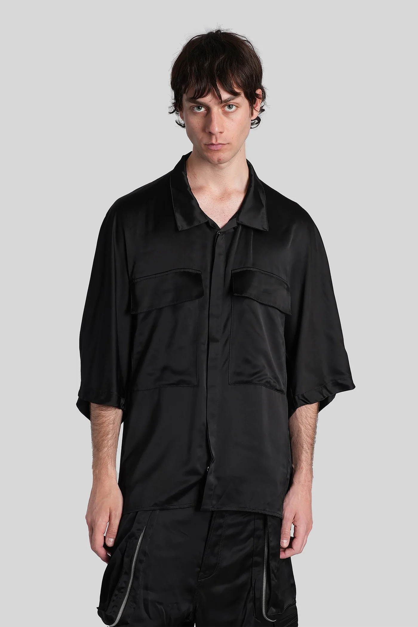 Shirt in black viscose
