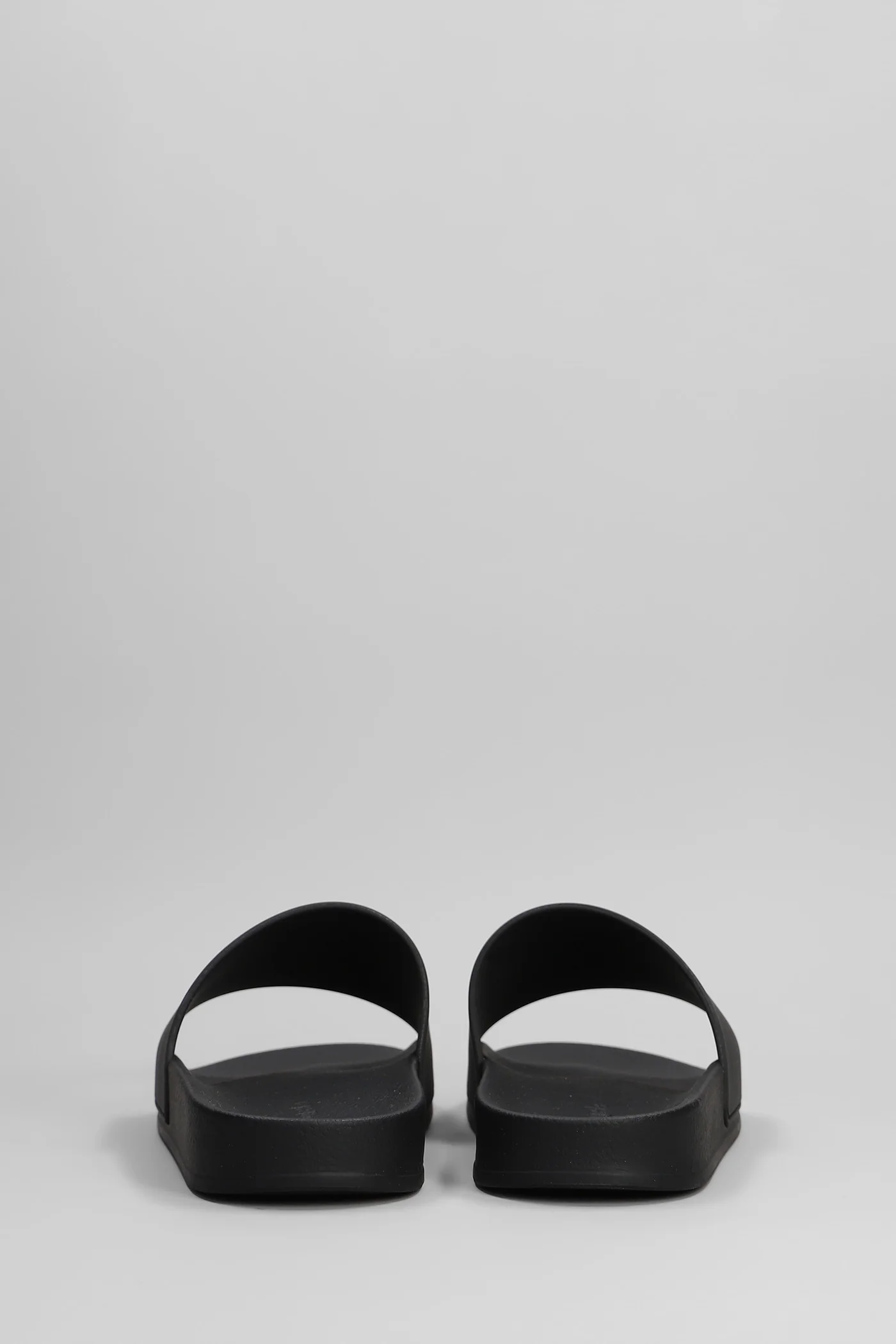 Flats in black Polyuretan - Image 4