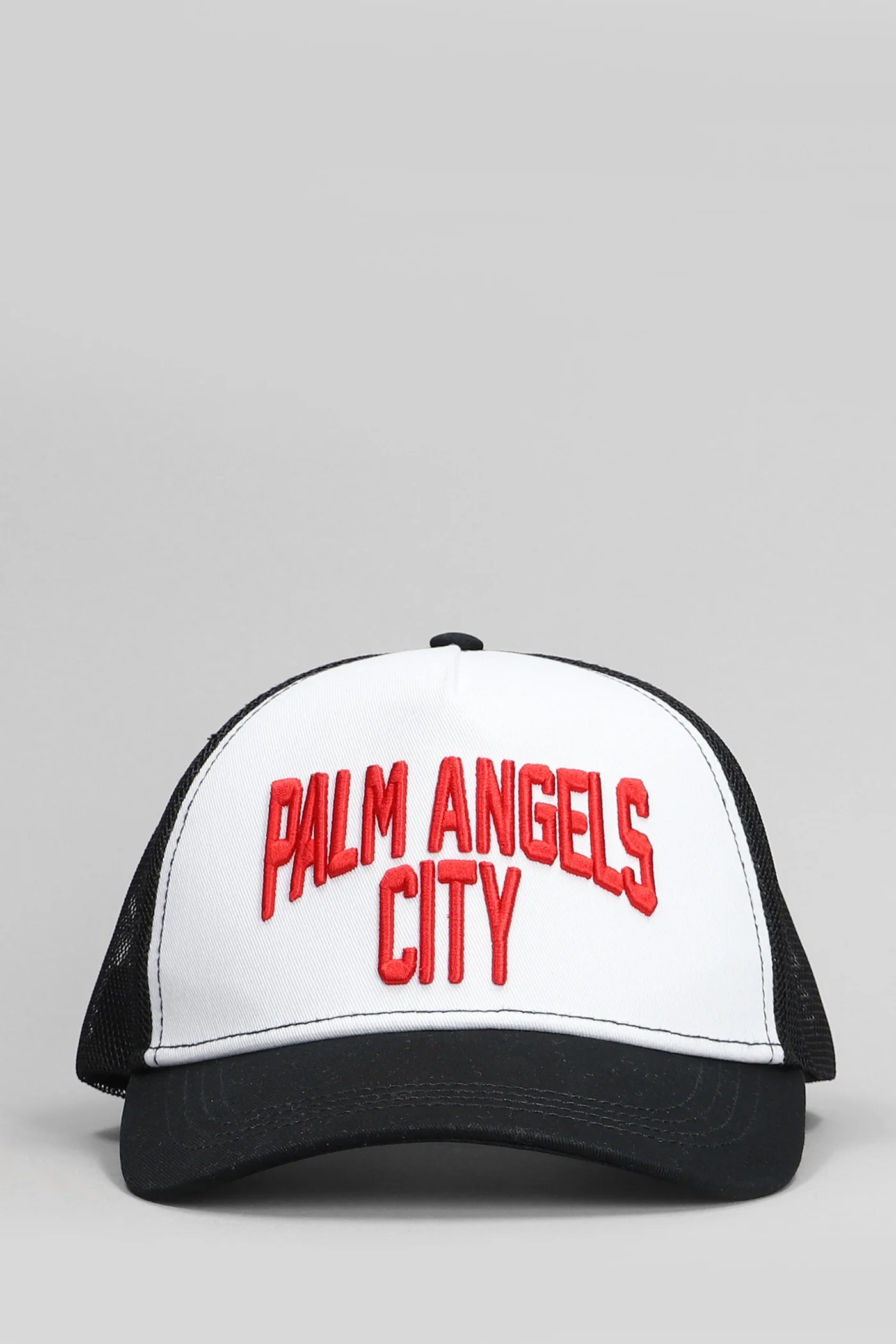 Hats in black cotton