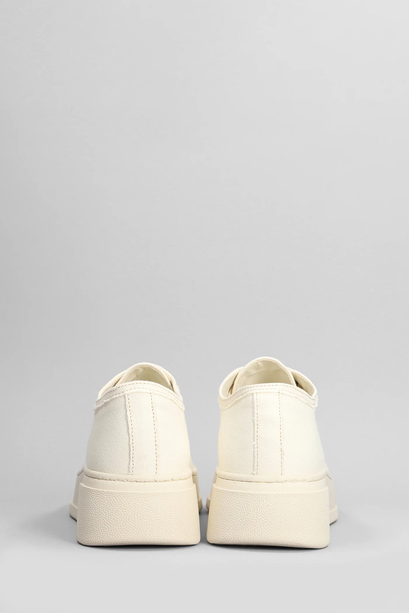 Sneakers in beige canvas - Image 4