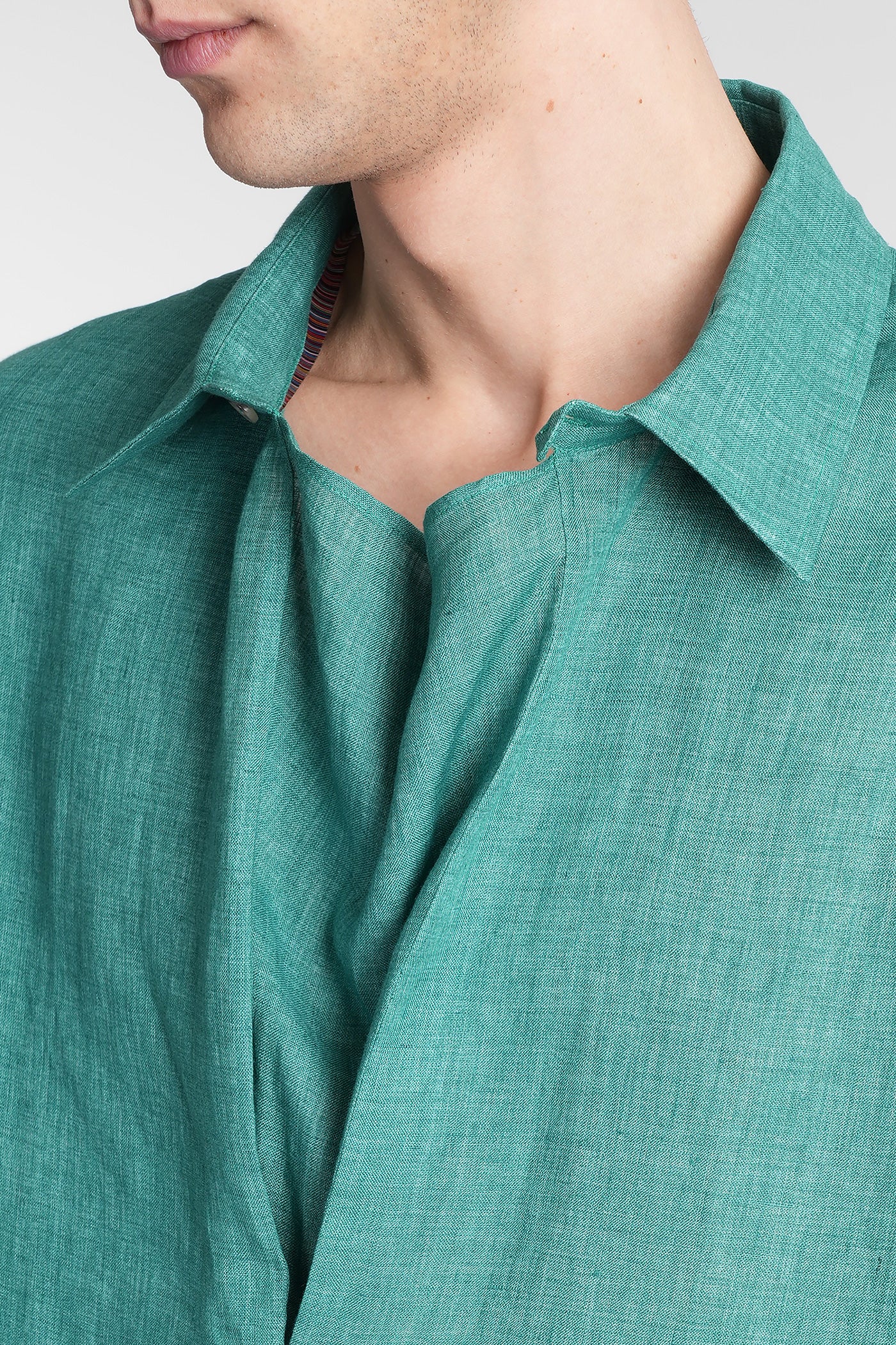 Shirt in green linen - Image 5