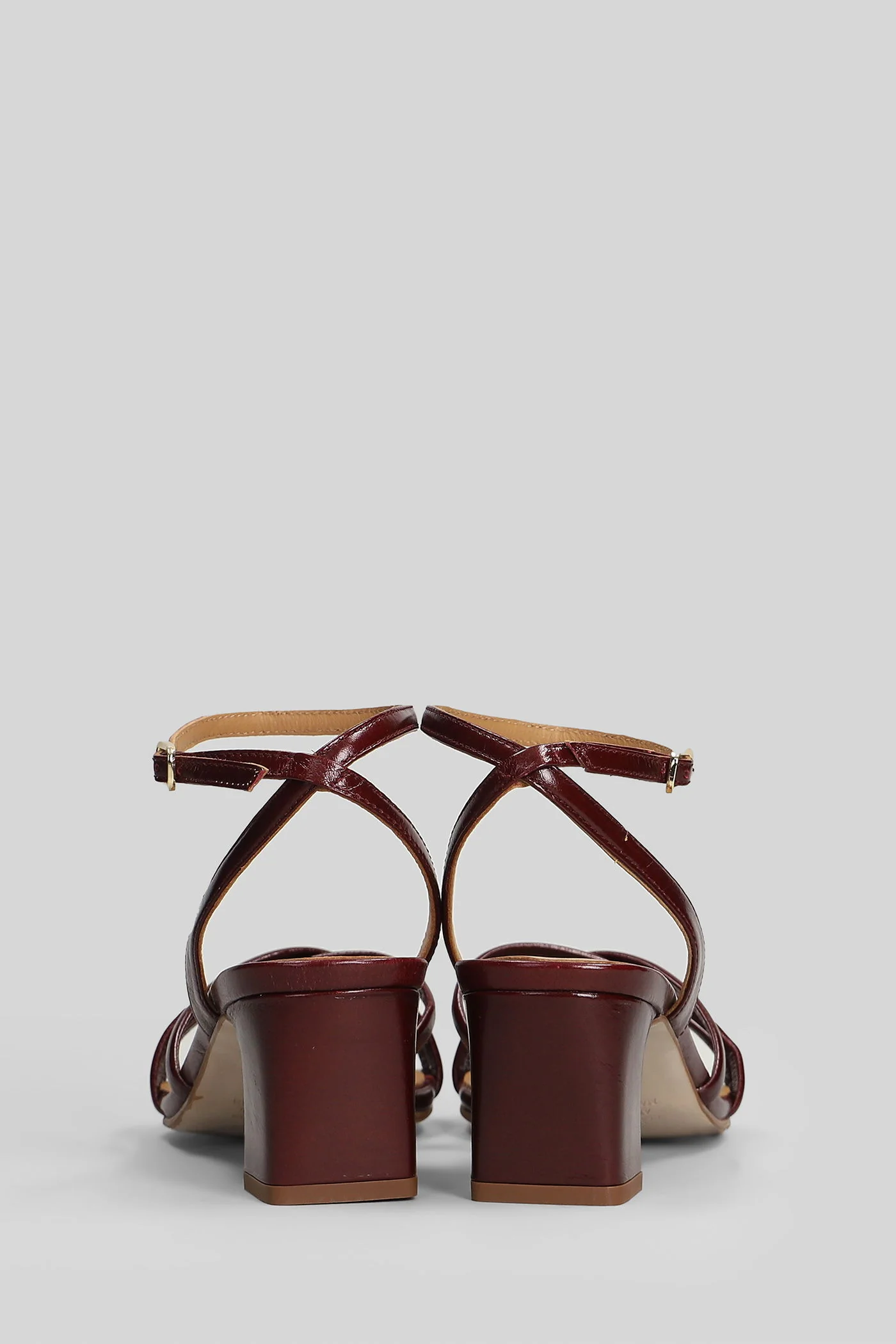 Sandals in bordeaux leather - Image 4