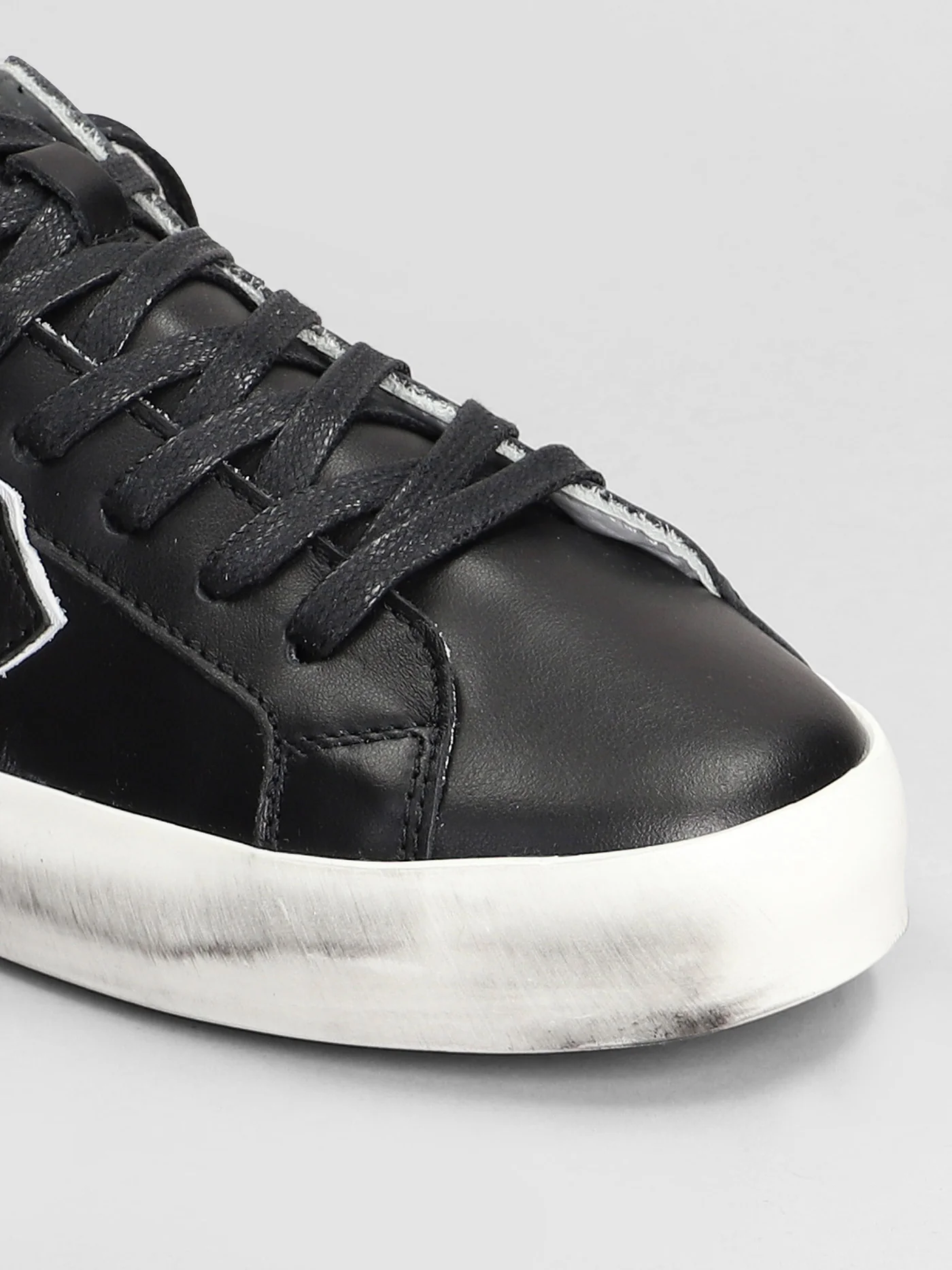 Prsx Low Sneakers in black leather - Image 5