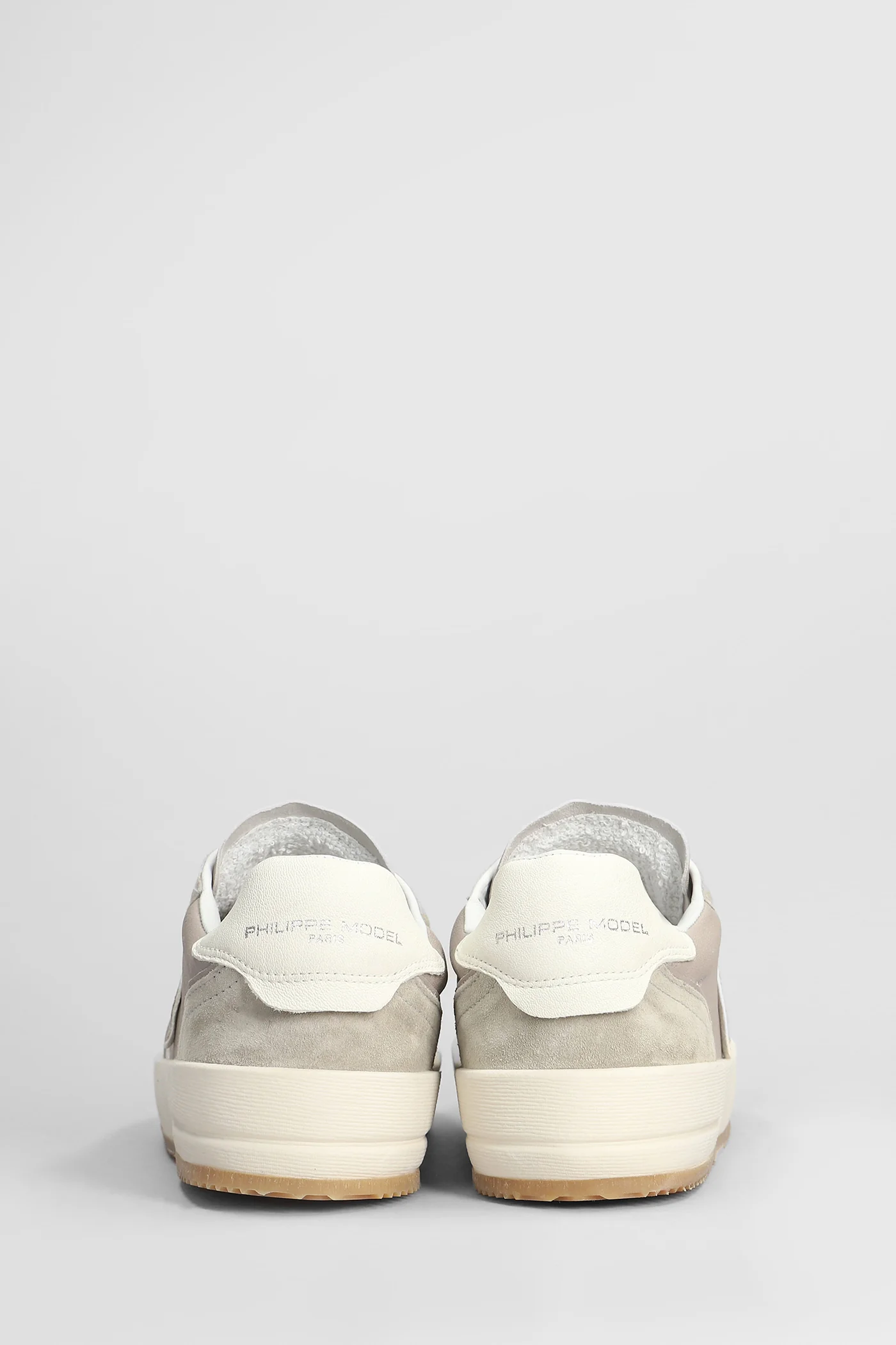 Nice Low Sneakers in grey suede and leather - Image 4