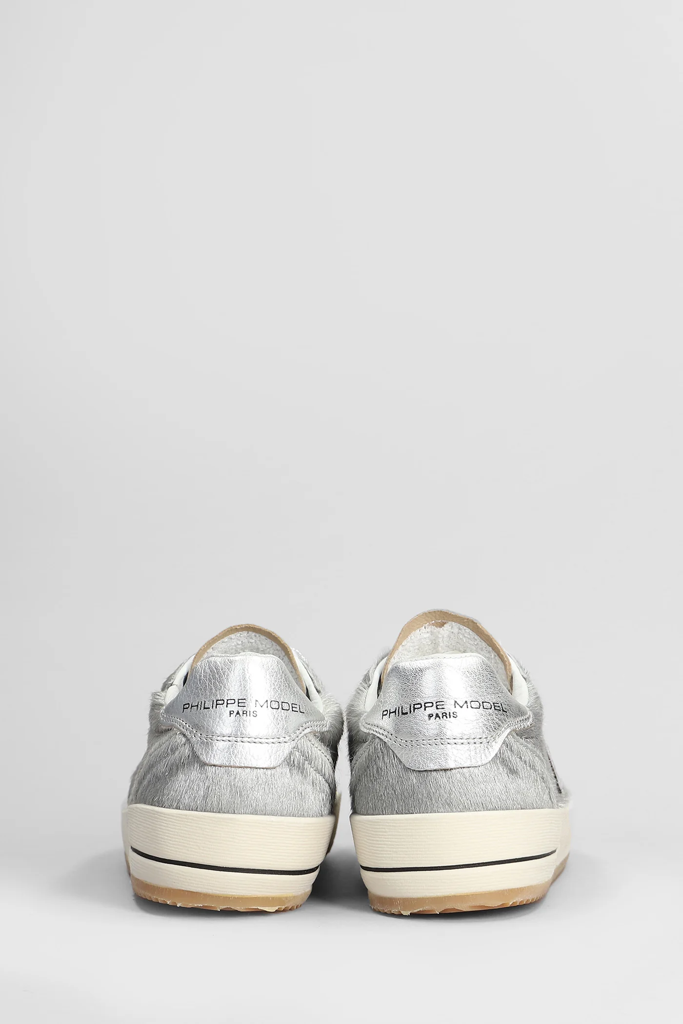 Nice Low Sneakers in silver pony skin - Image 4