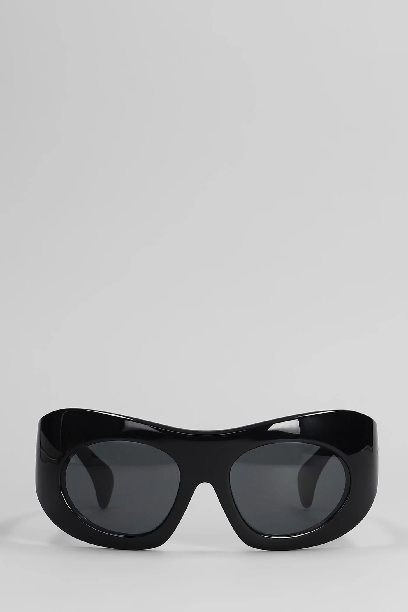 Ruh Sunglasses in black acetate