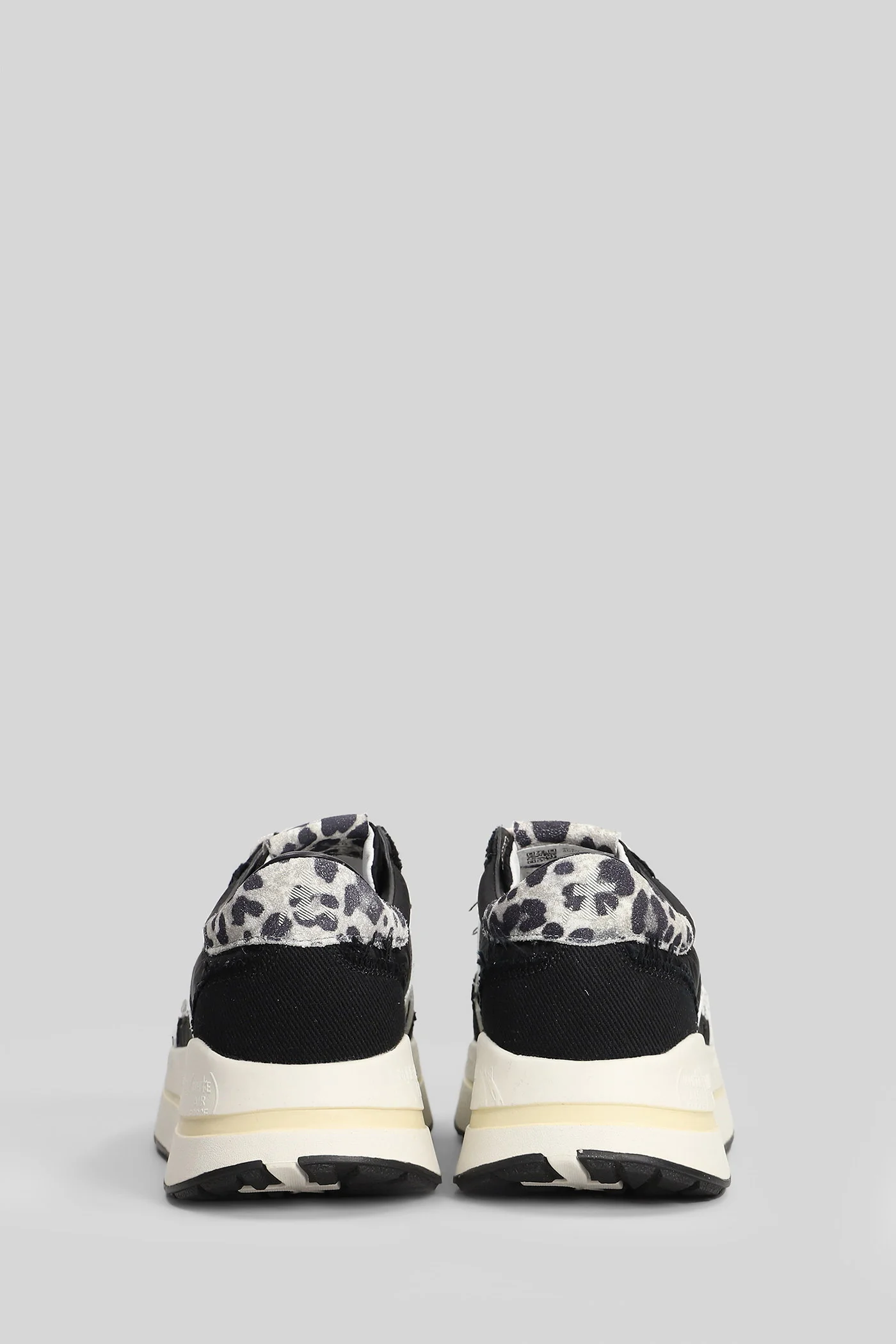Bethcoin Sneakers in black fabric - Image 4