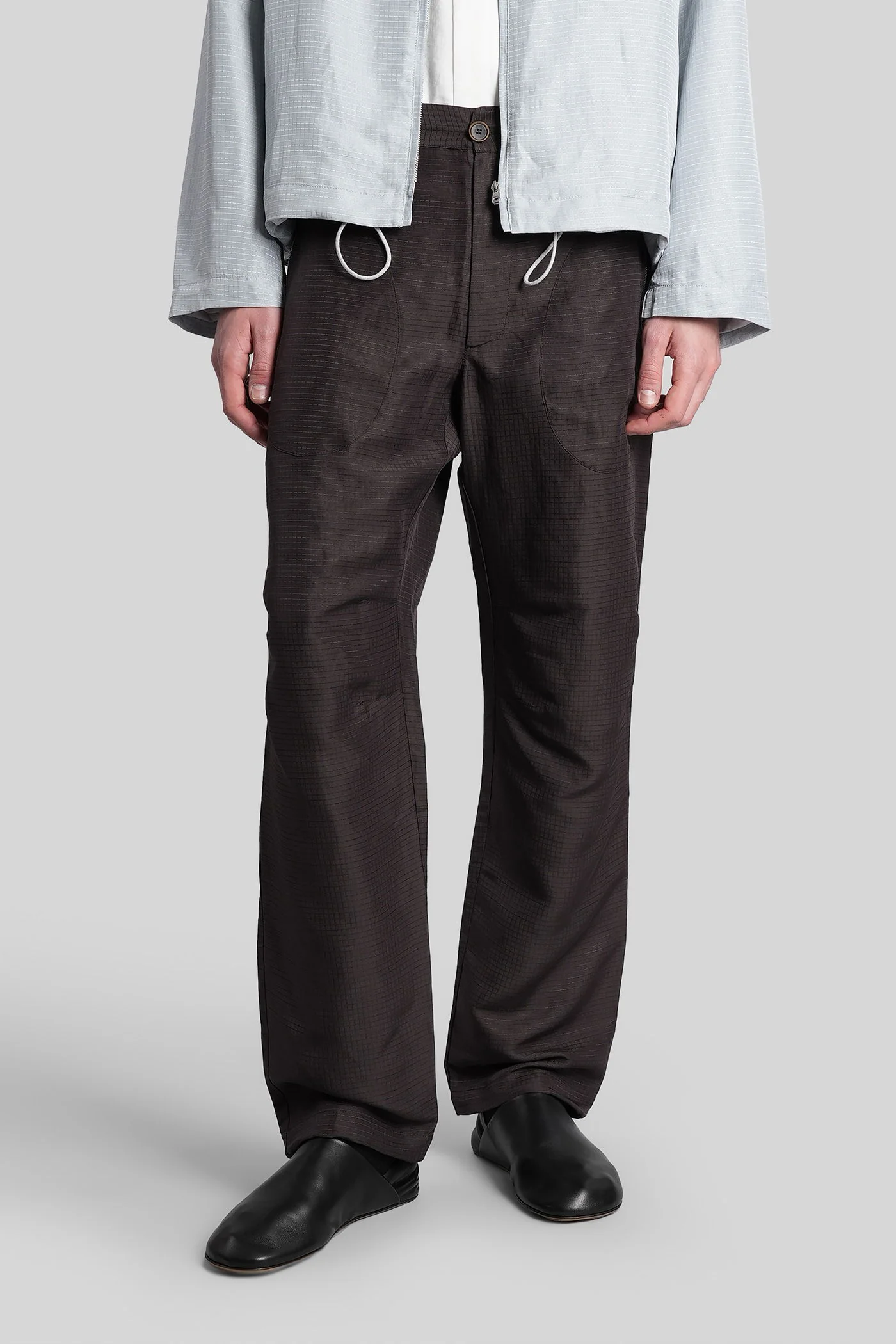 Pants in brown silk