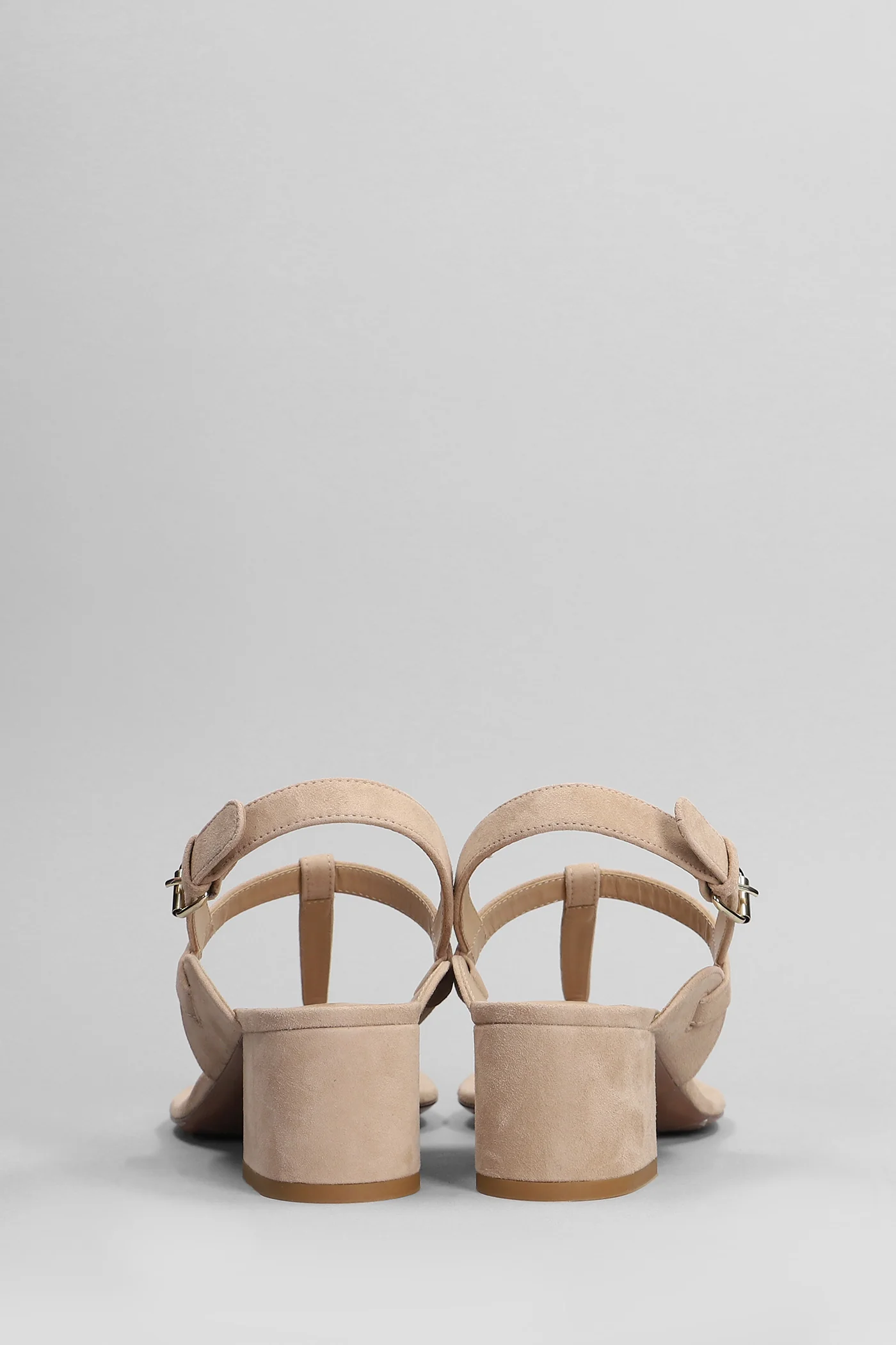 Sandals in beige suede - Image 4