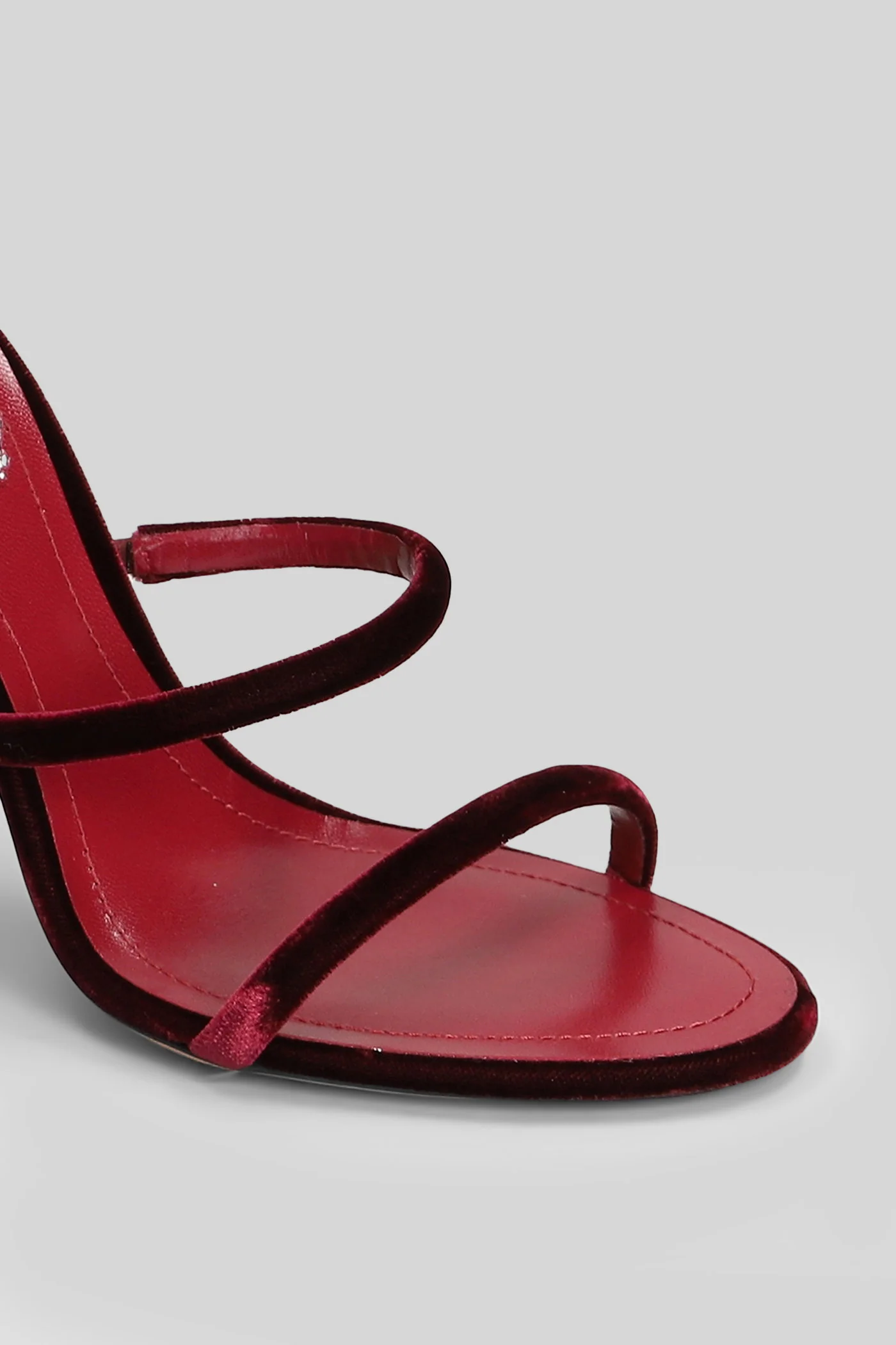 Cleo Sandals in bordeaux velvet - Image 5