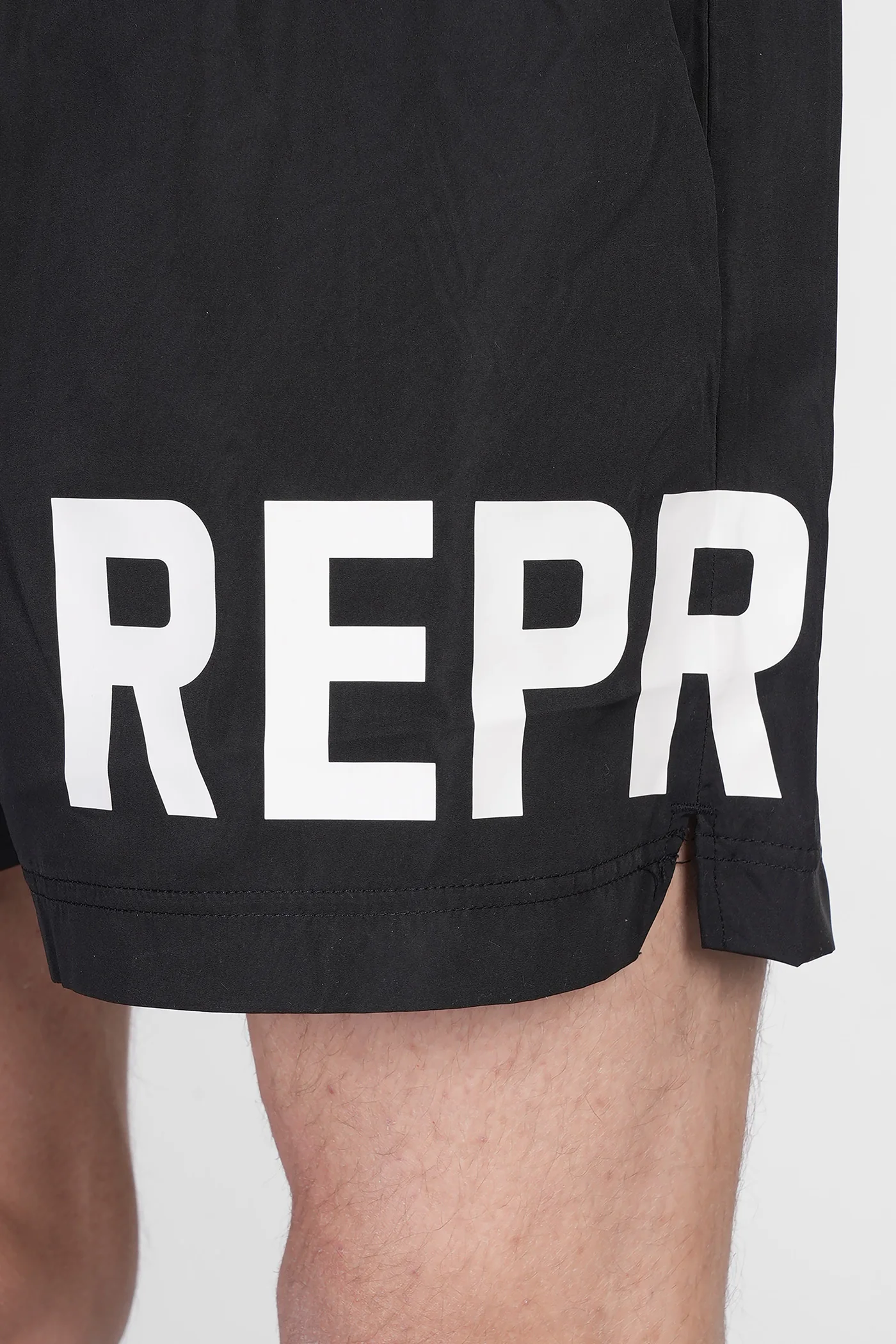 Beachwear in black polyester - Image 5