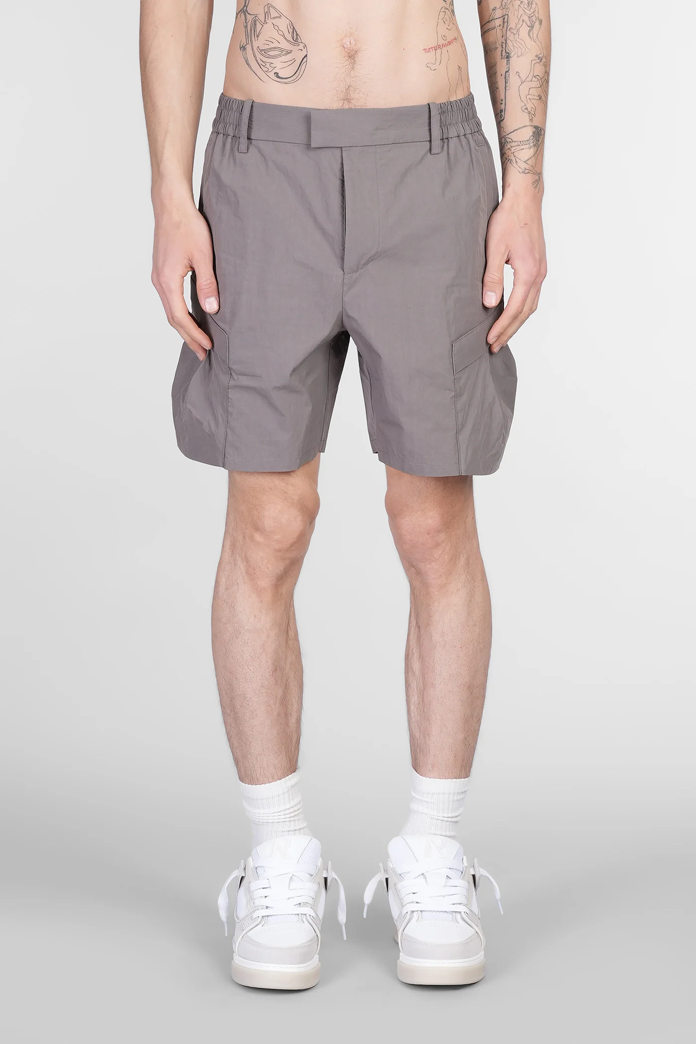 Shorts in grey cotton
