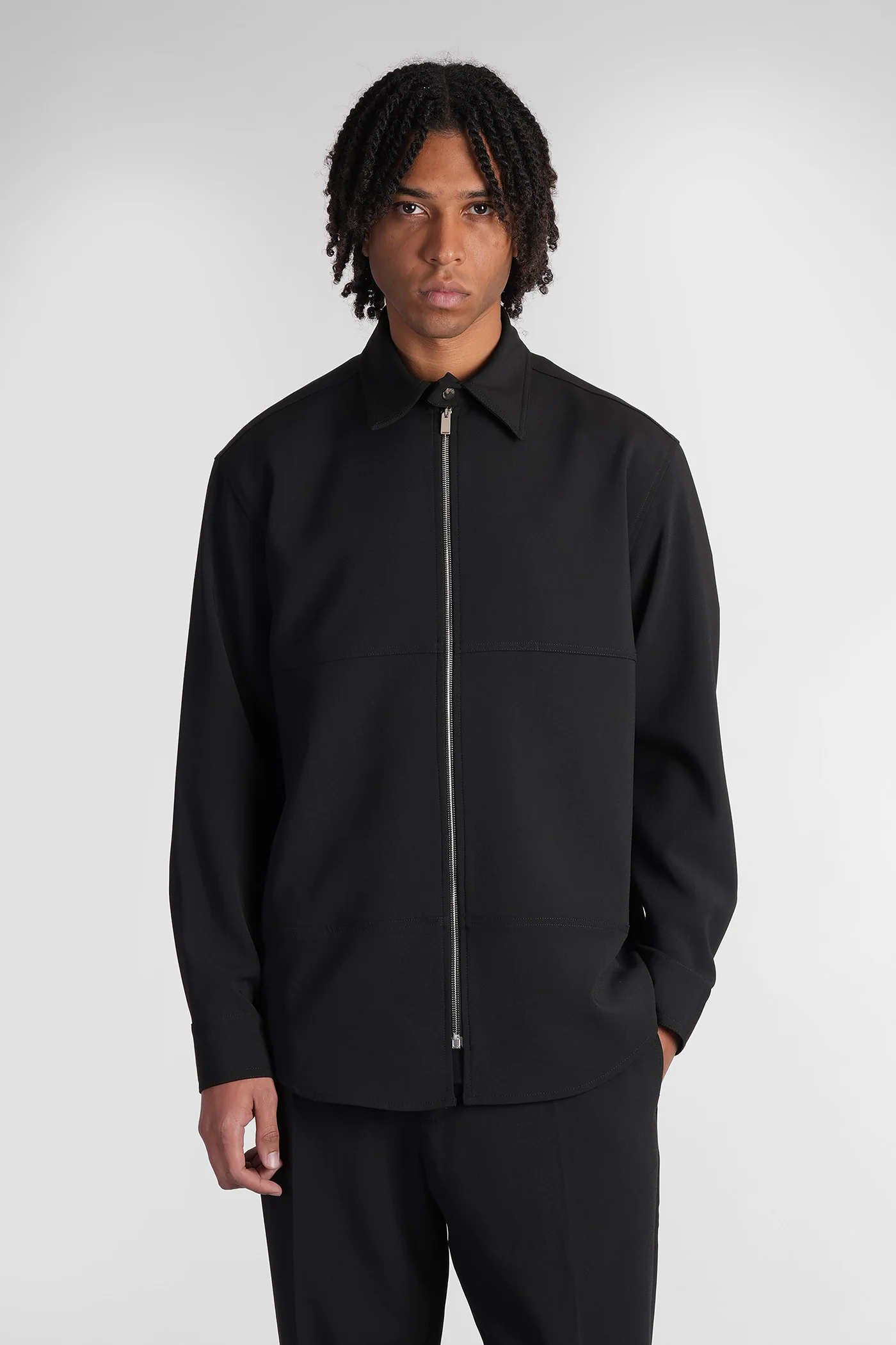 Shirt in black polyester