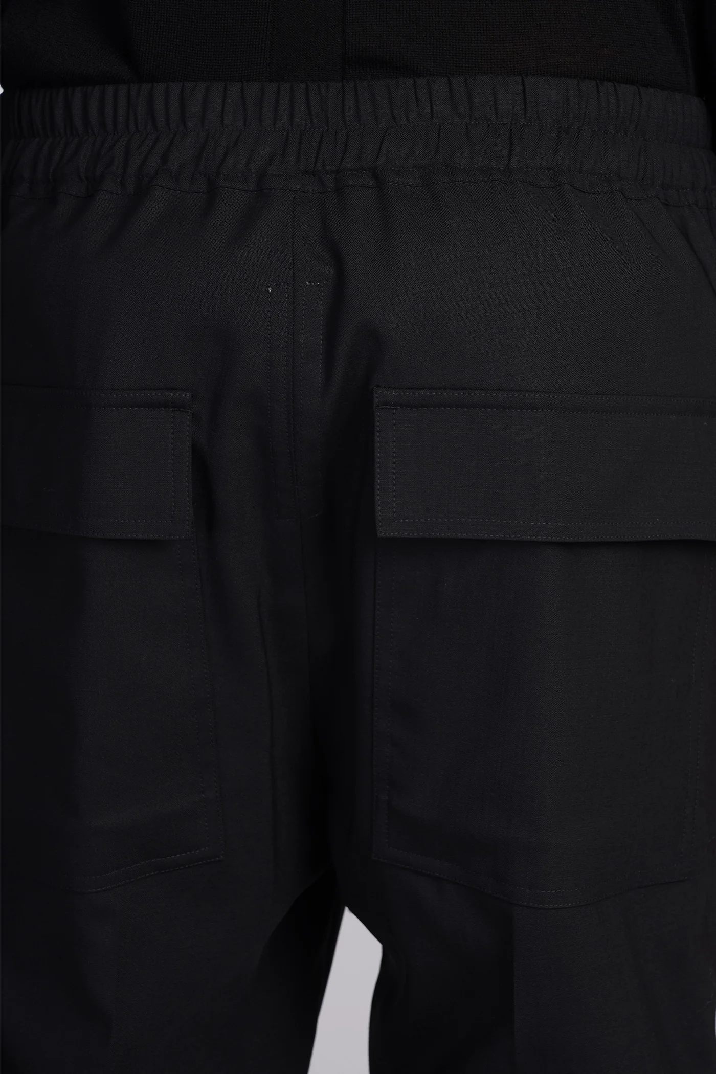 Drawstring slim long Pants in black wool - Image 5