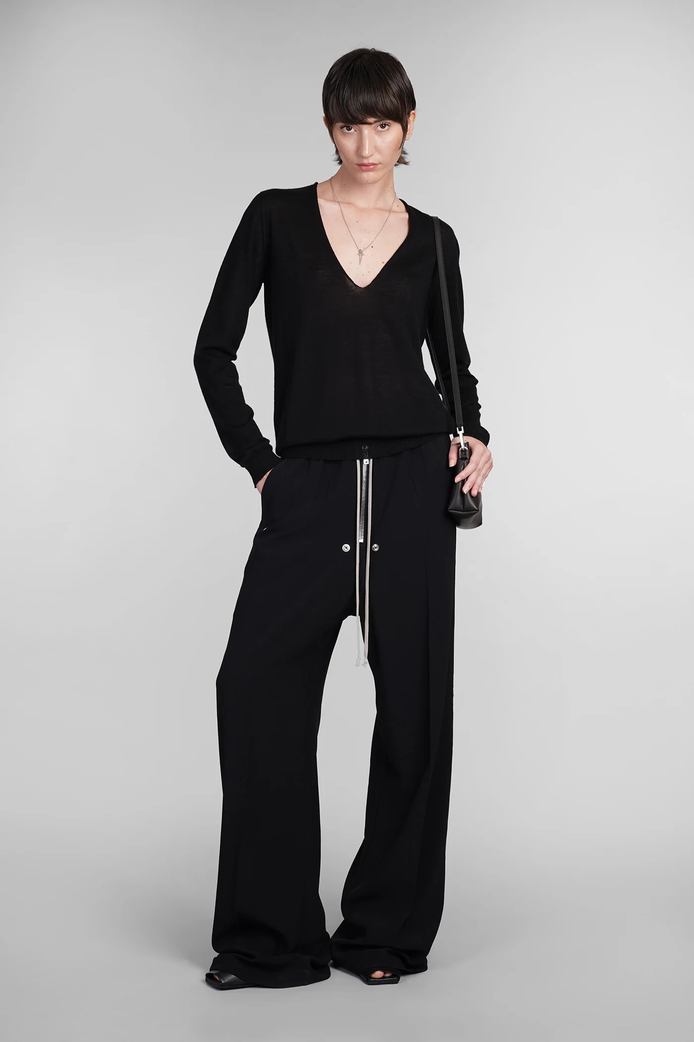 V neck pull Knitwear in black wool - Image 2