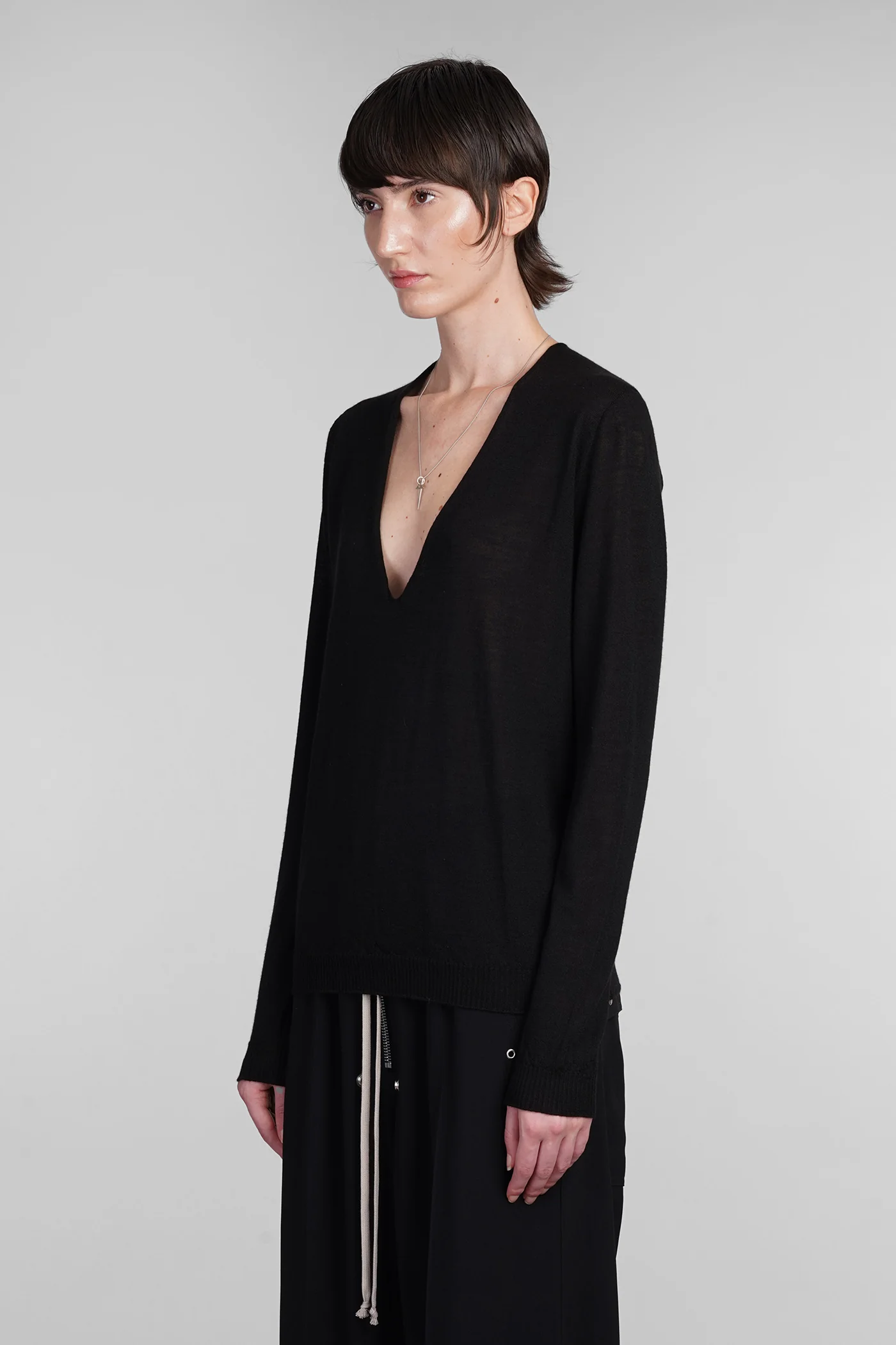 V neck pull Knitwear in black wool - Image 4