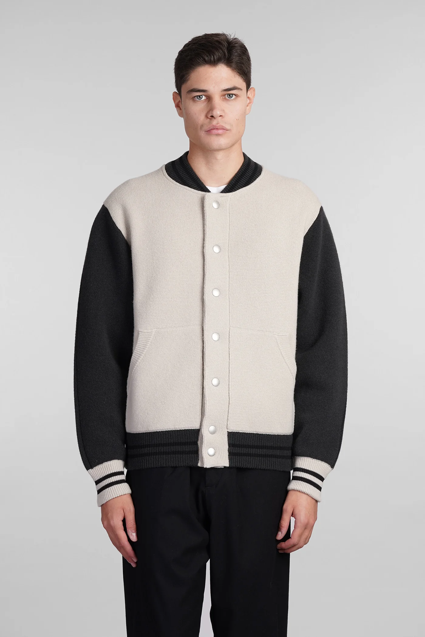 Bomber Jacket in beige wool