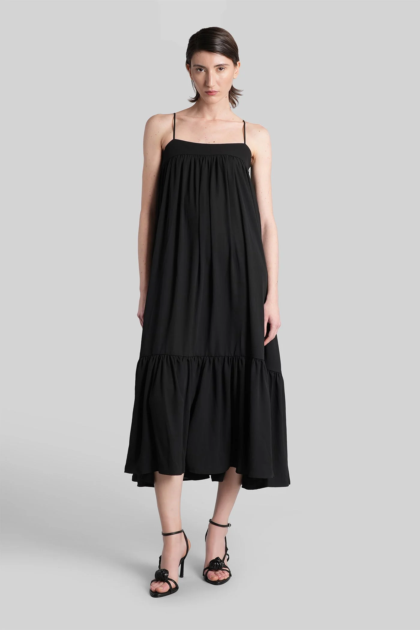 Long dress in black polyester