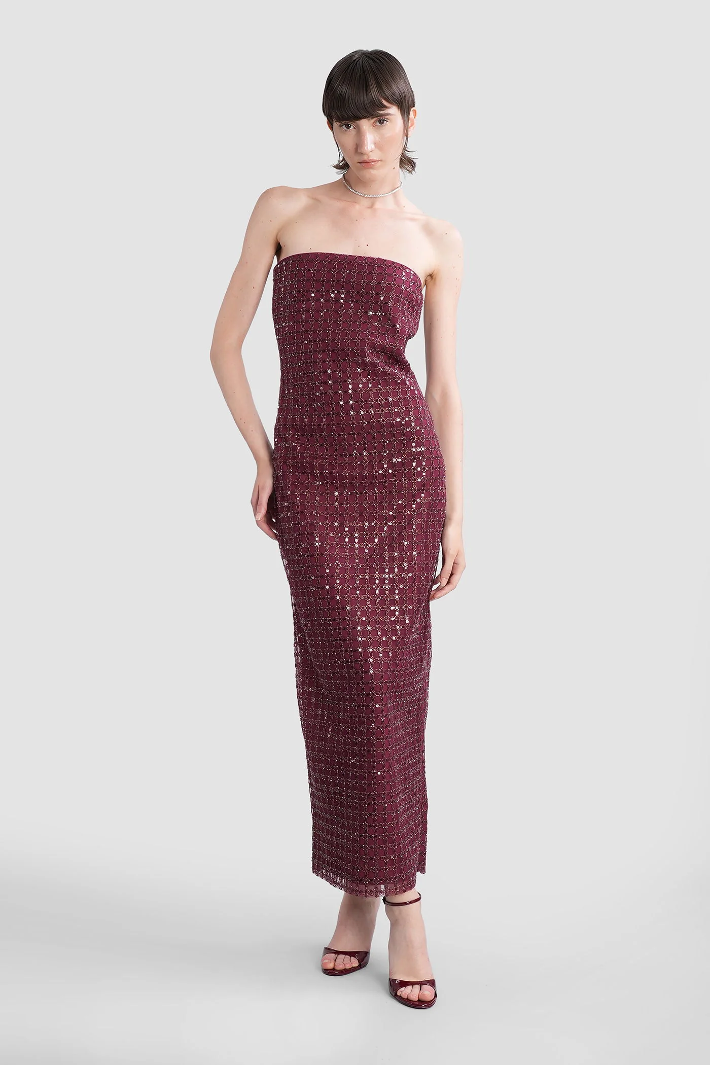Long dress in bordeaux polyester