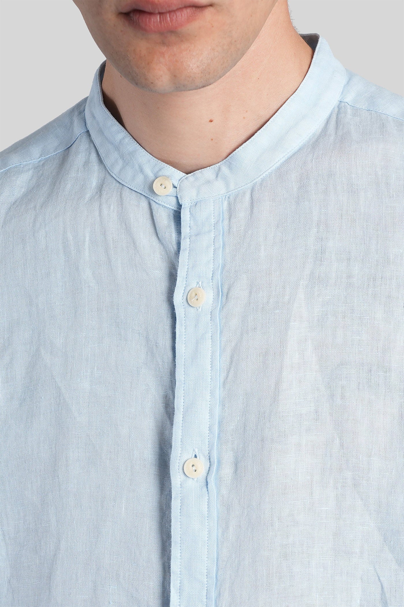 Naxos Shirt in cyan linen - Image 5