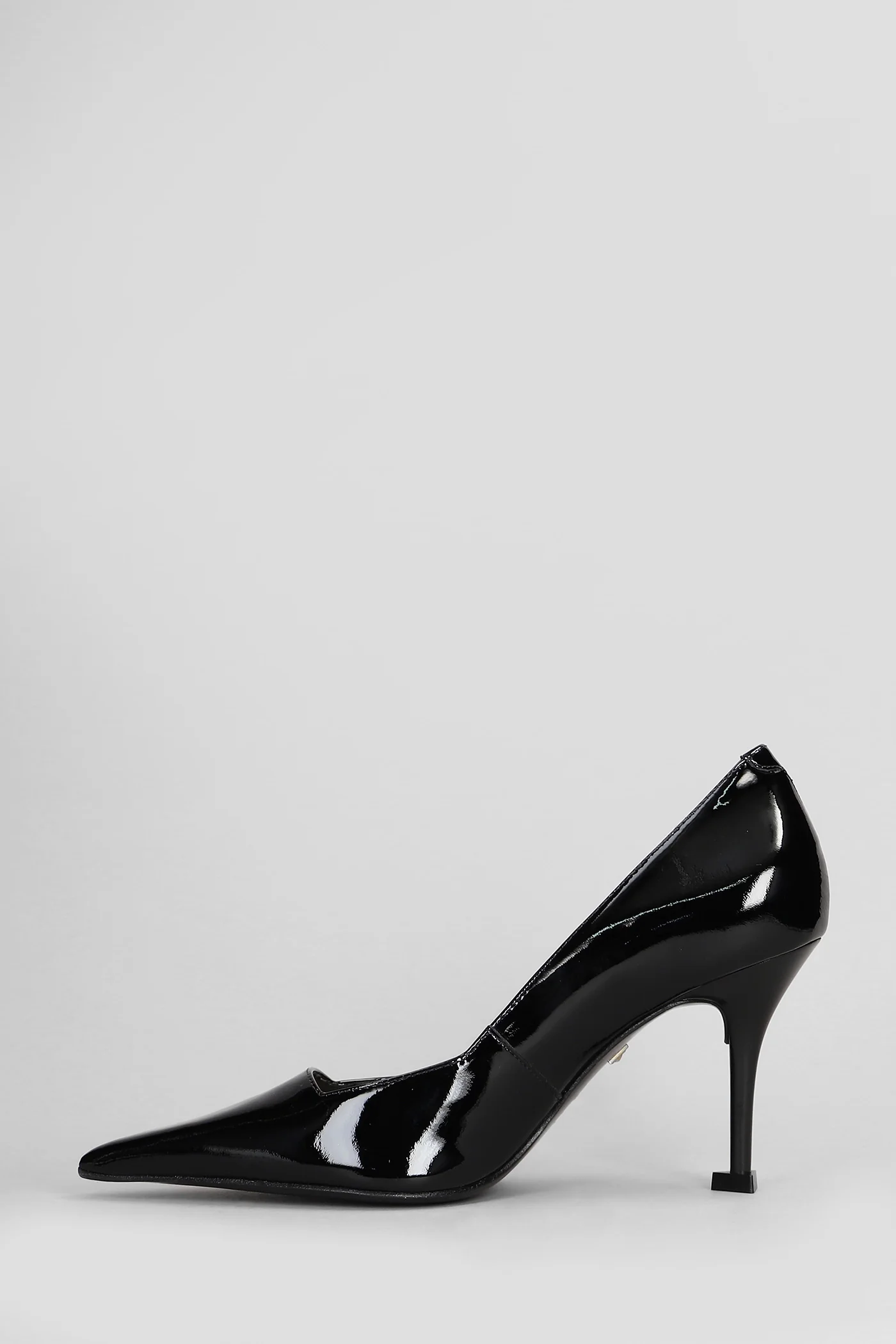 Robin Pumps in black patent leather - Image 3
