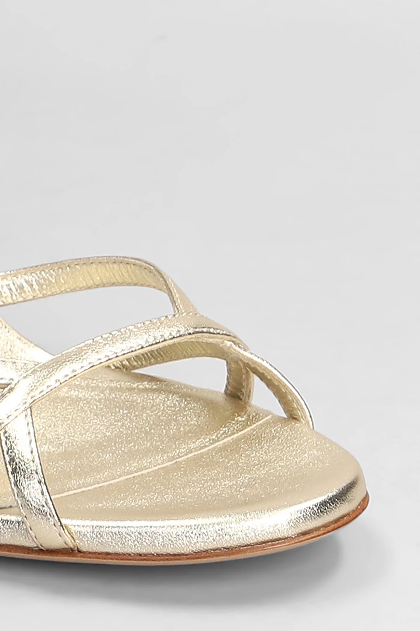 Gemma Sandals in platinum leather - Image 5