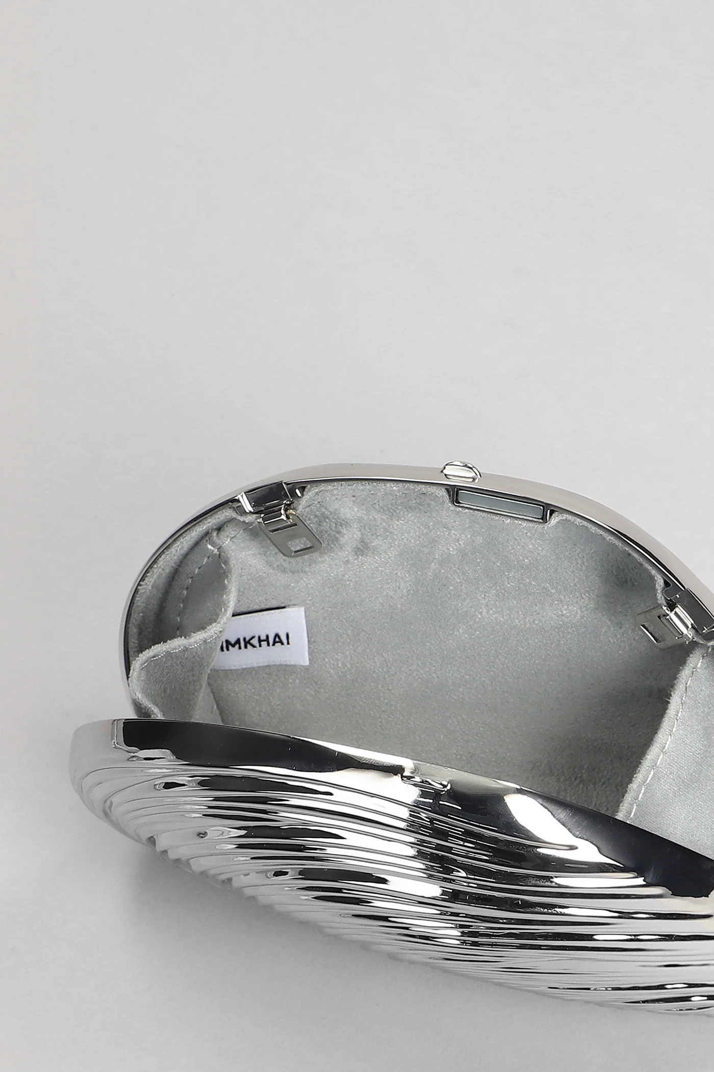 Bridget Clutch in silver Aluminum - Image 4
