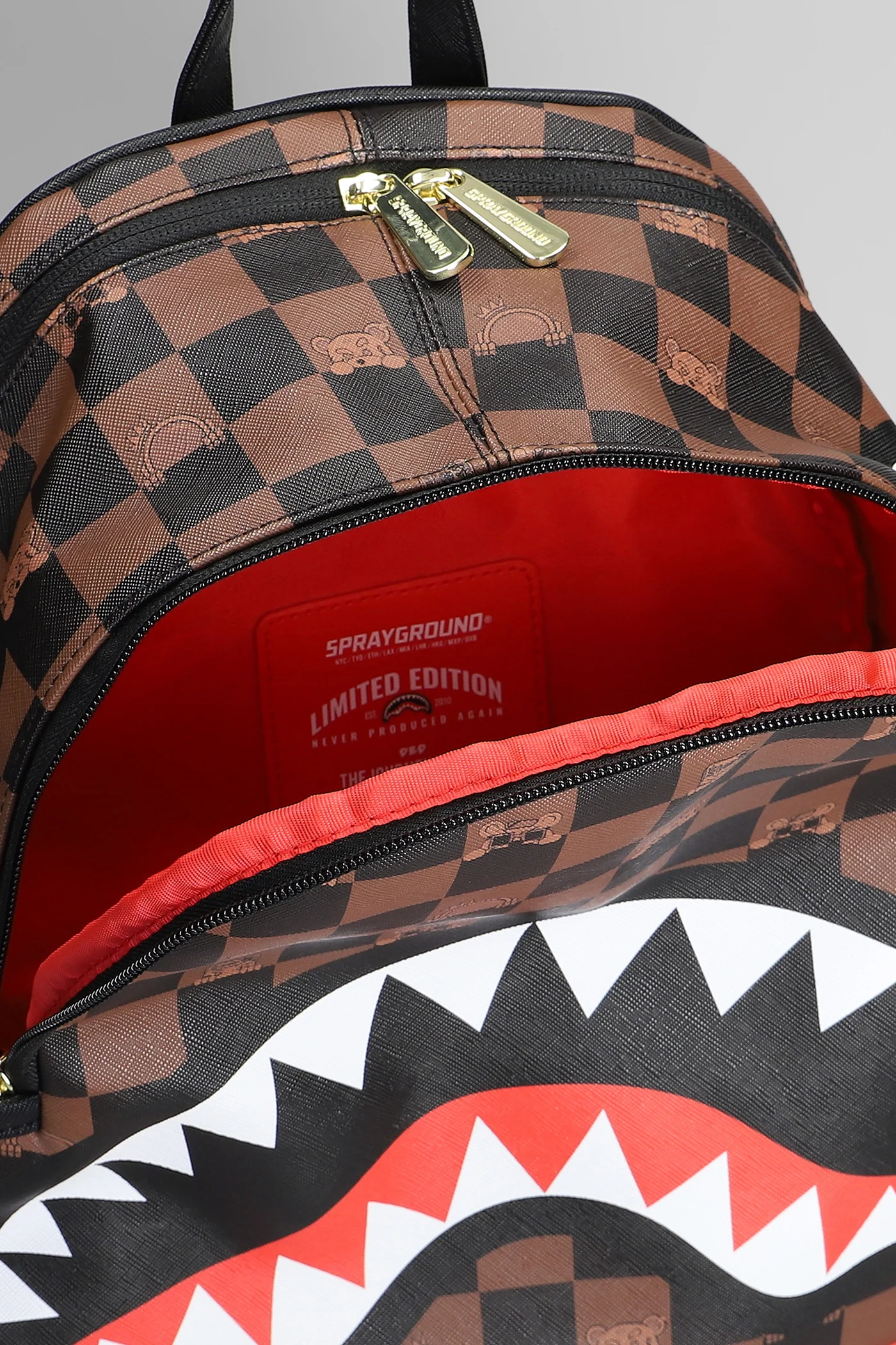 Backpack in brown PVC - Image 4
