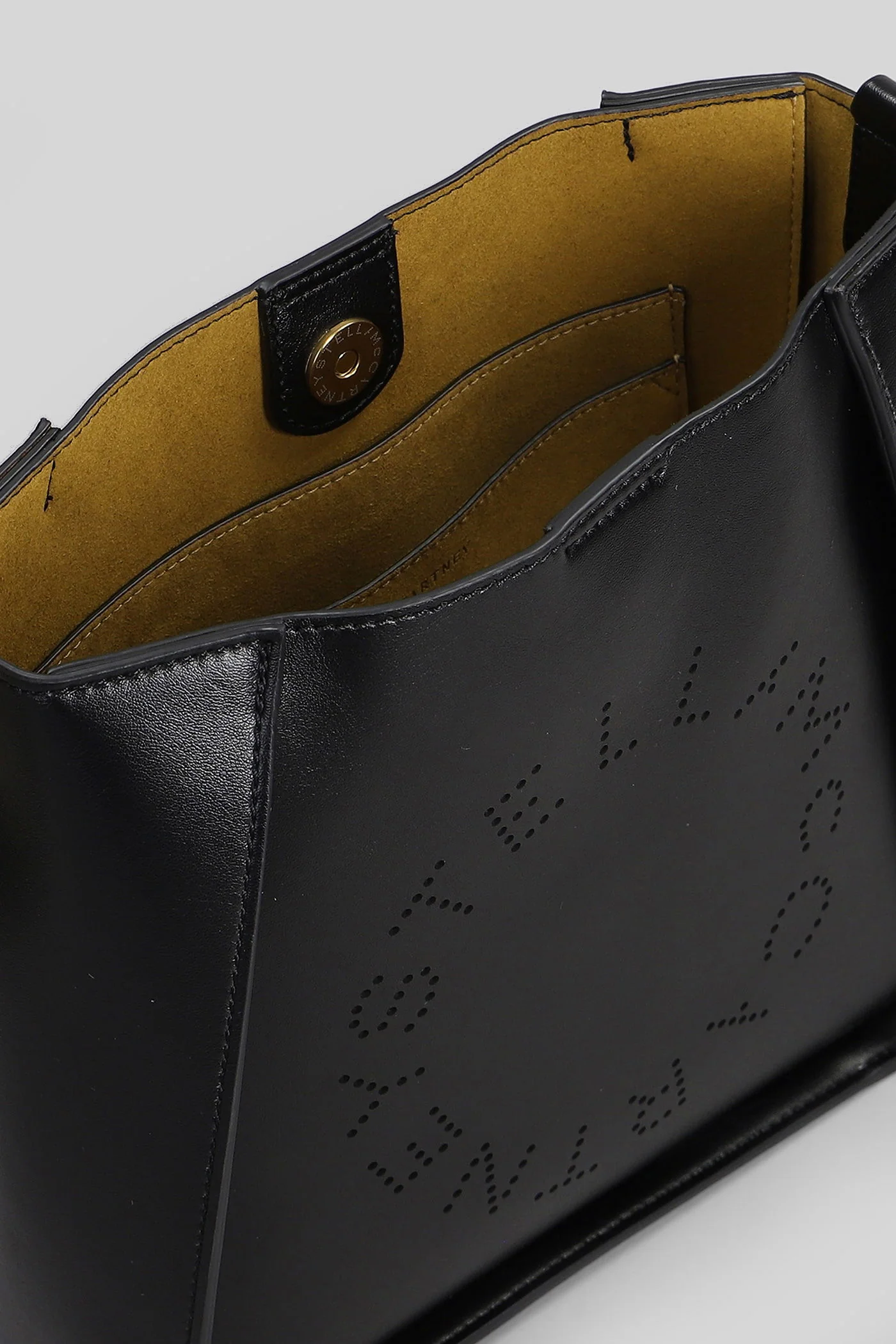 Shoulder bag in black polyamide - Image 4