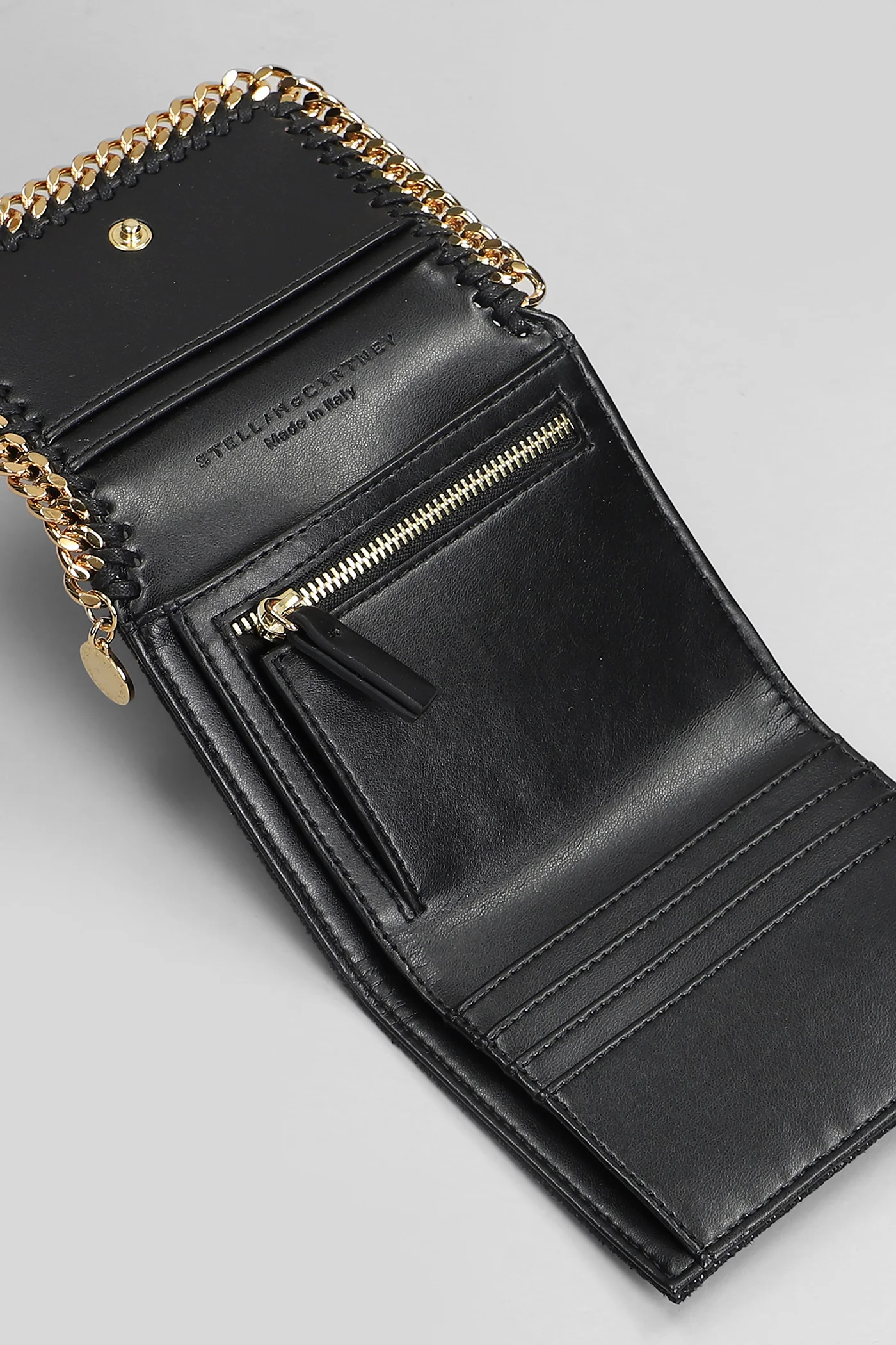 Small flap Wallet in black polyester - Image 4
