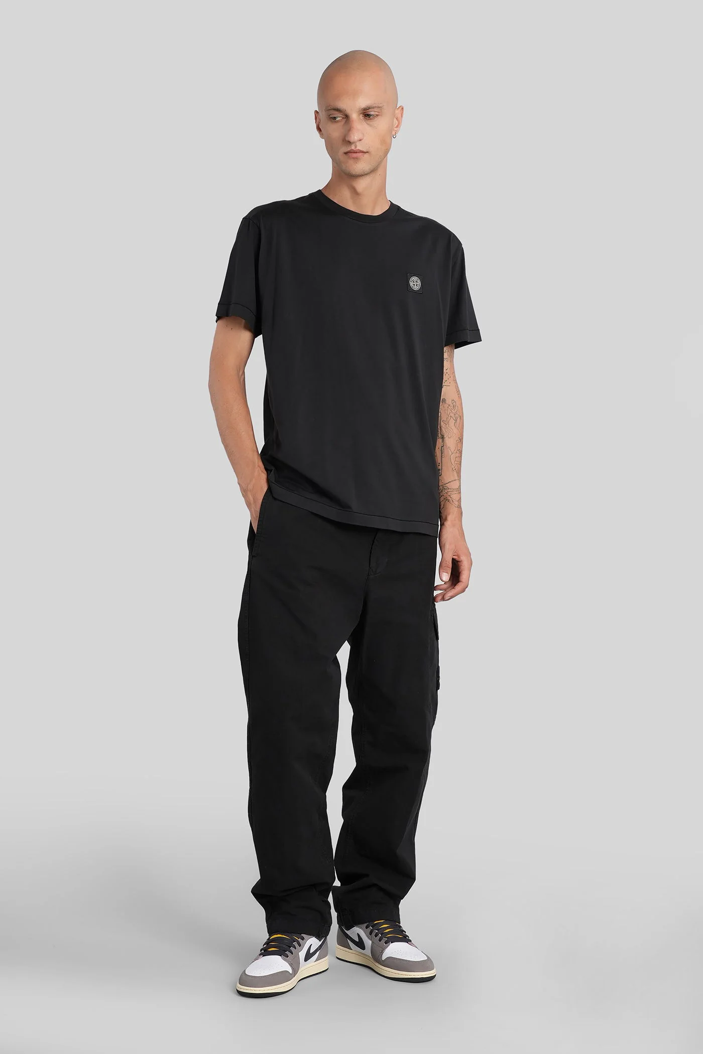 T-Shirt in black cotton - Image 2