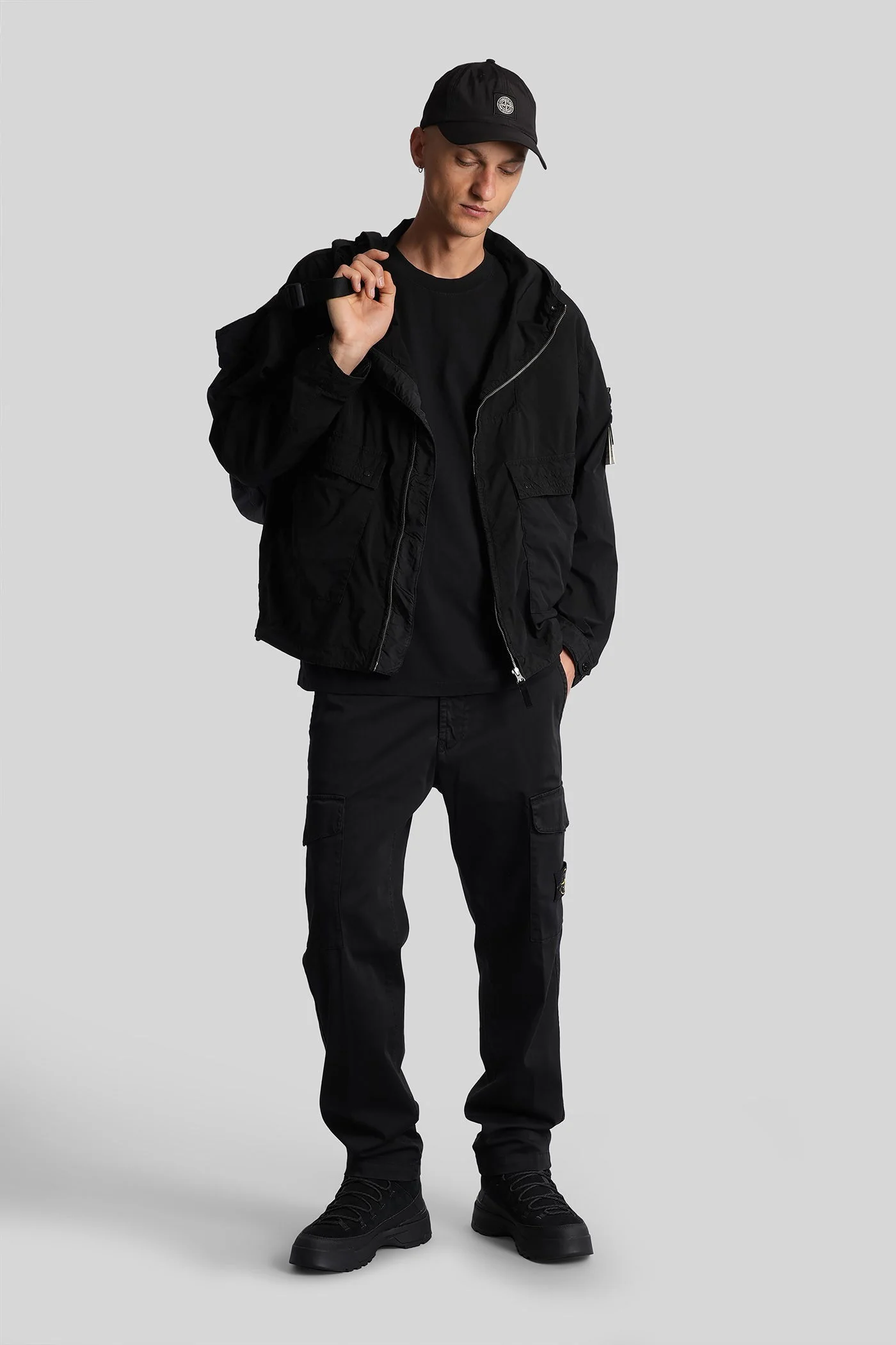 T-Shirt in black cotton - Image 2