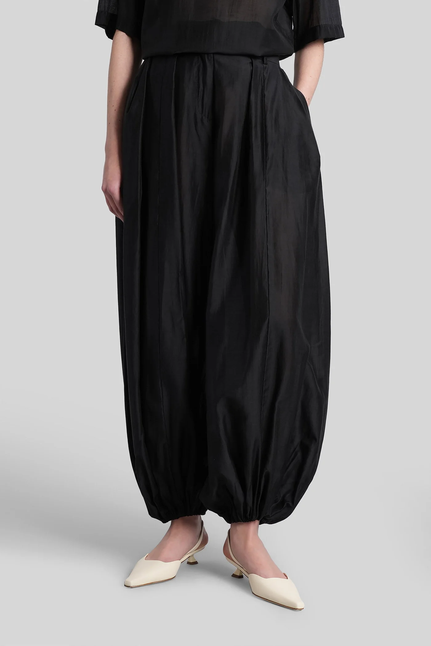 Dilan 3126 Pants in black wool and polyester