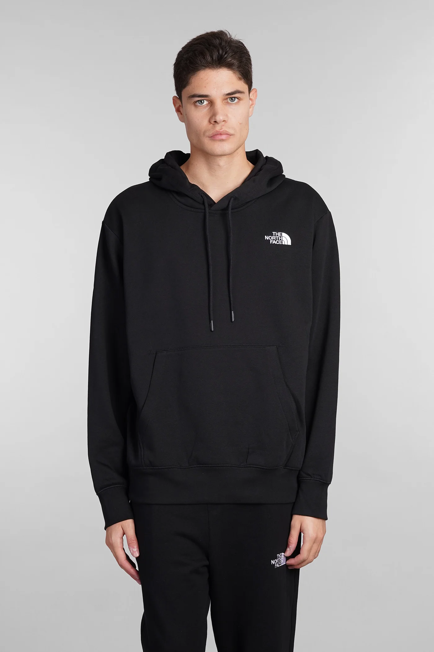 Essential Relaxed Sweatshirt in black cotton