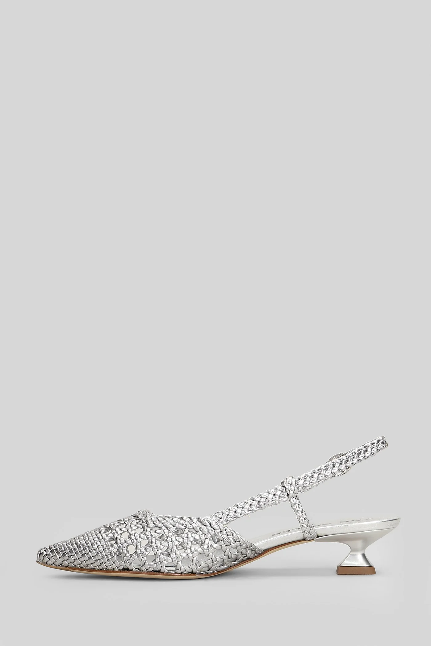 Pumps in silver leather - Image 3