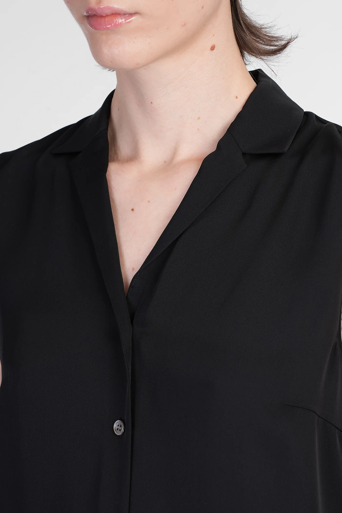 Shirt in black silk - Image 5
