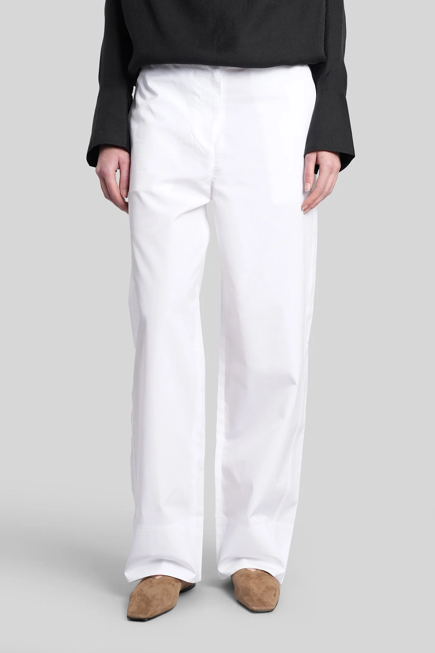 Pants in white cotton