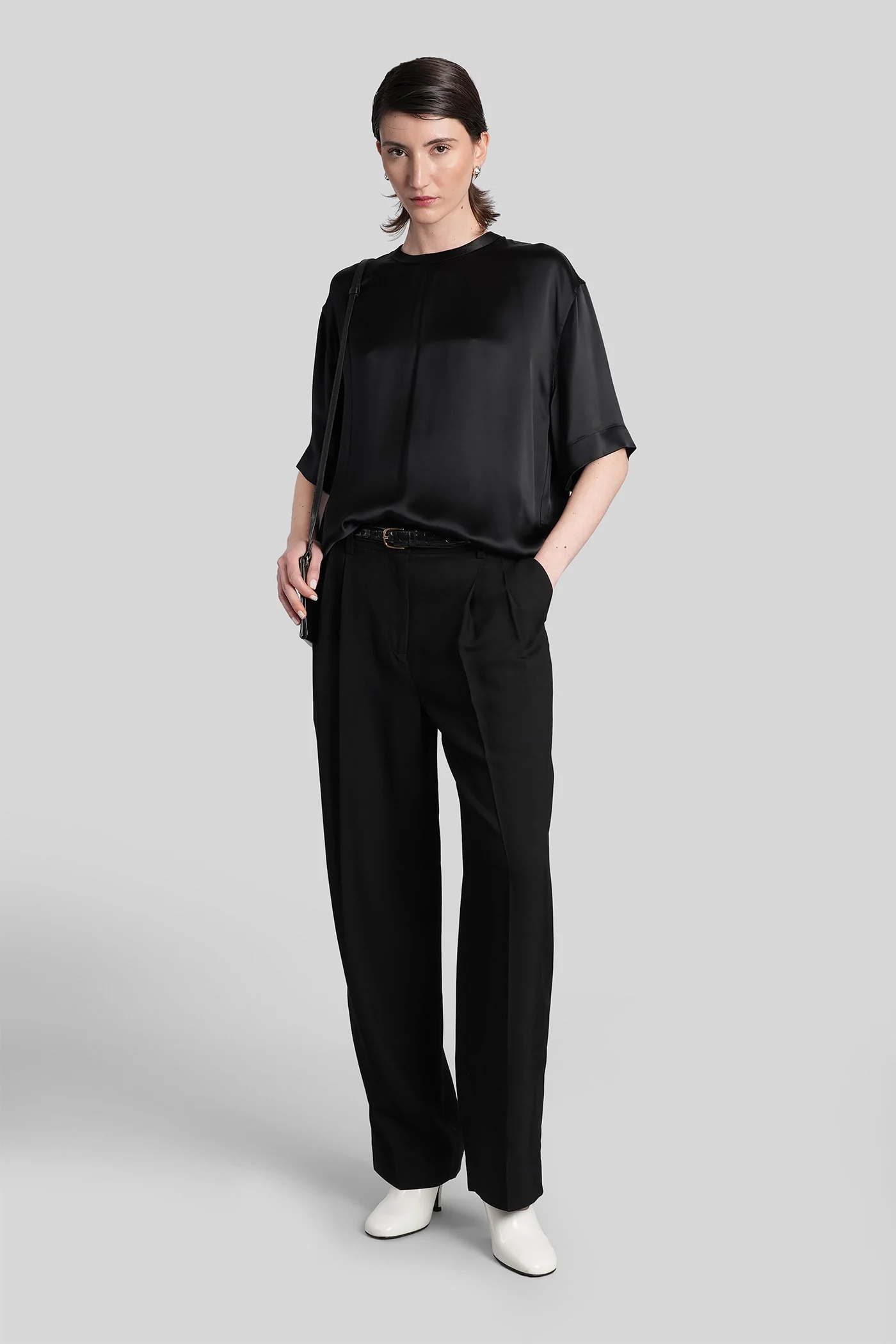 T-Shirt in black viscose - Image 2