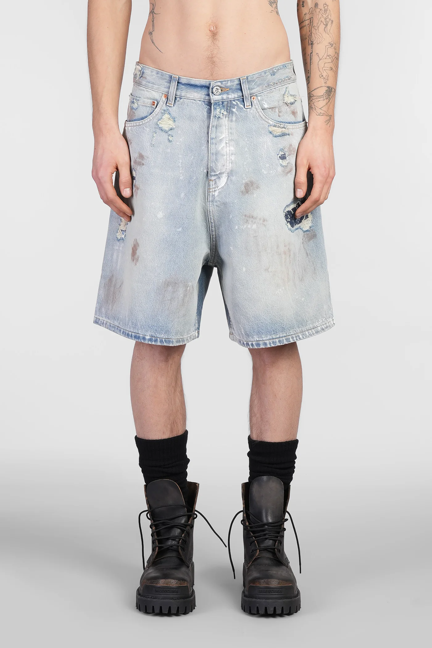 Shorts in blue denim